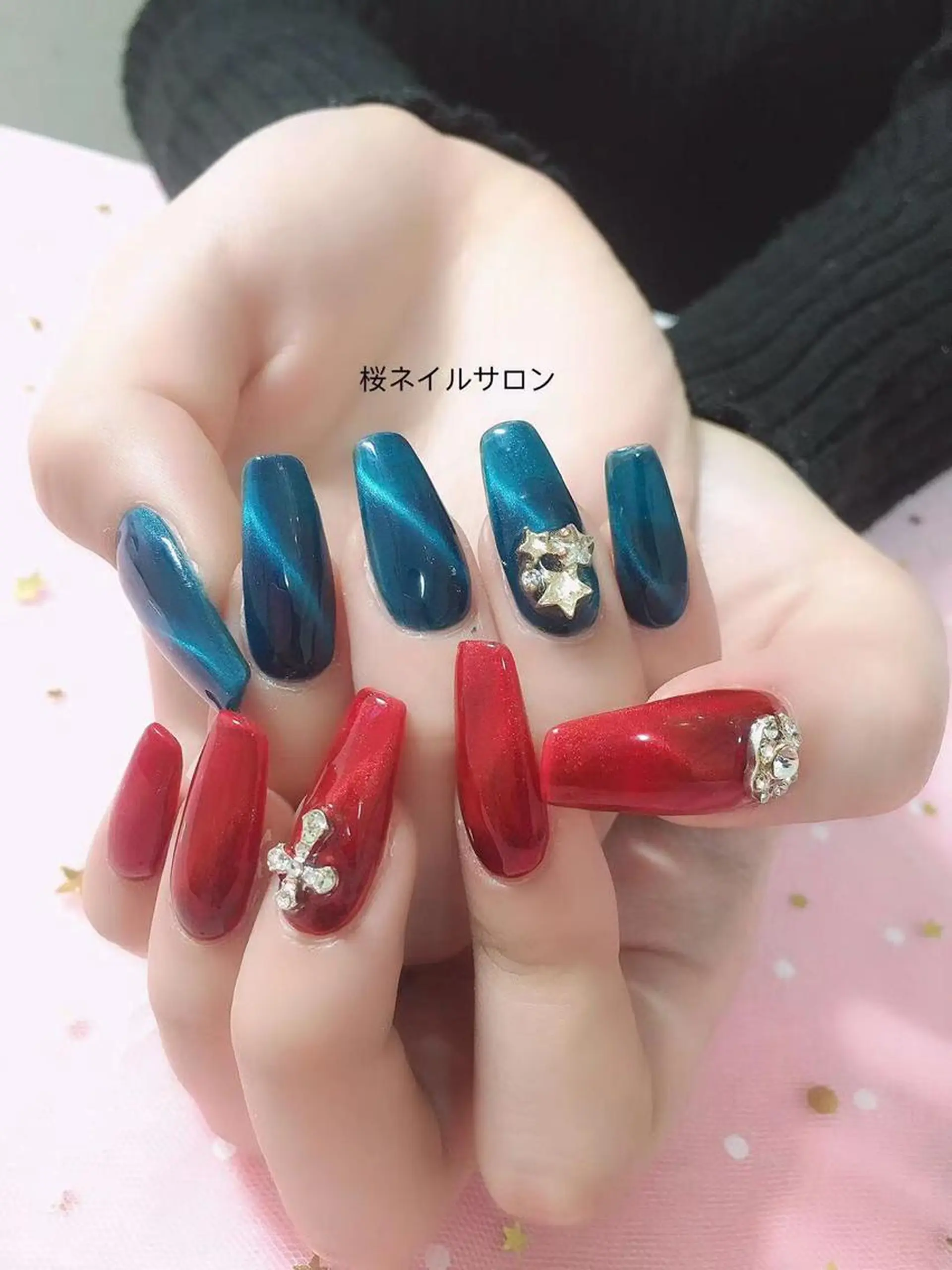ネイル ハンドネイル MoonNail ユリ🌸のネイルデザイン