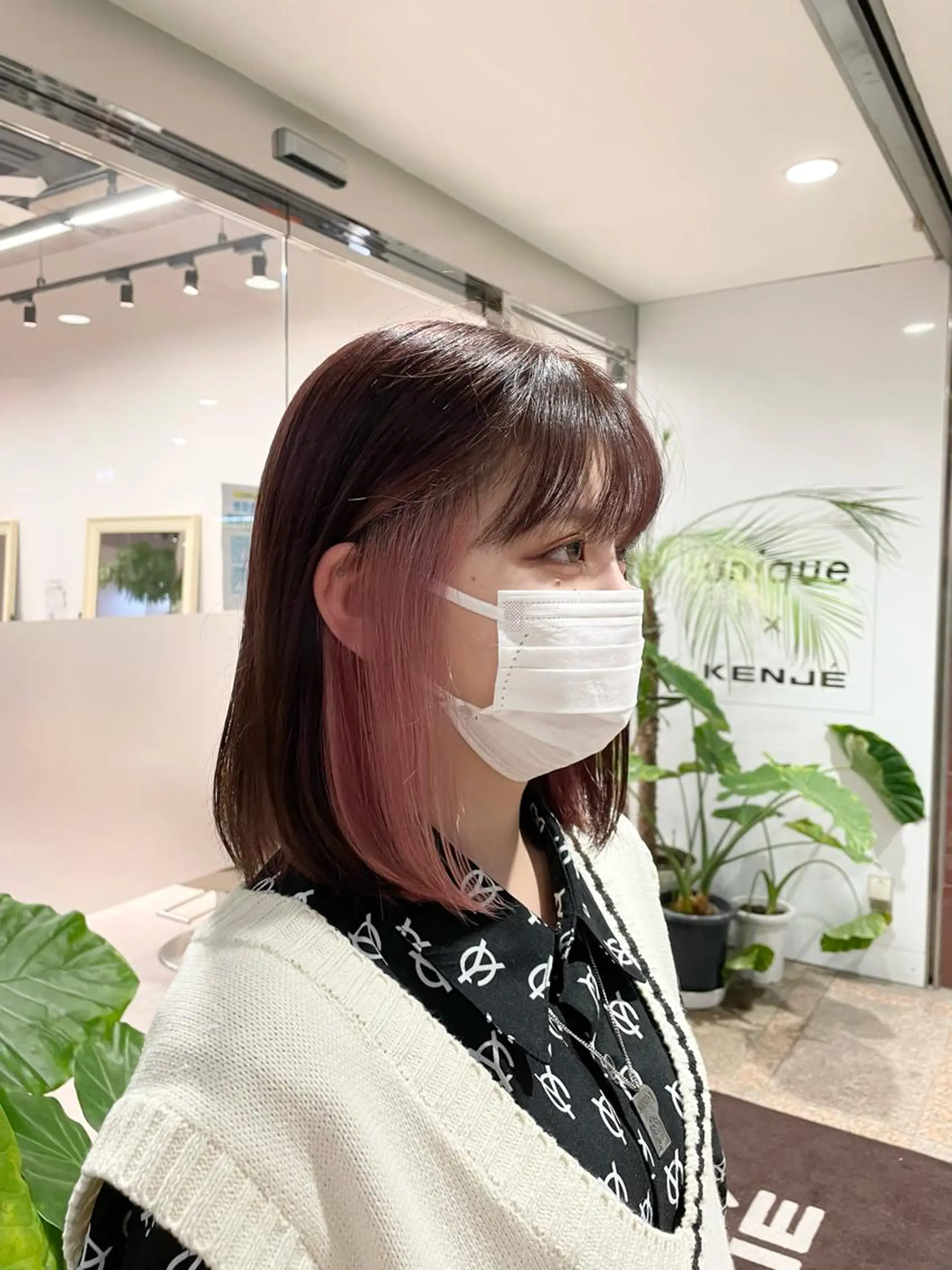 カラー ピンクカラー レッドカラー ホワイトピンク ヘアカラー ピンクカラー🎀/ ミルクティー🍼花音のヘアスタイル