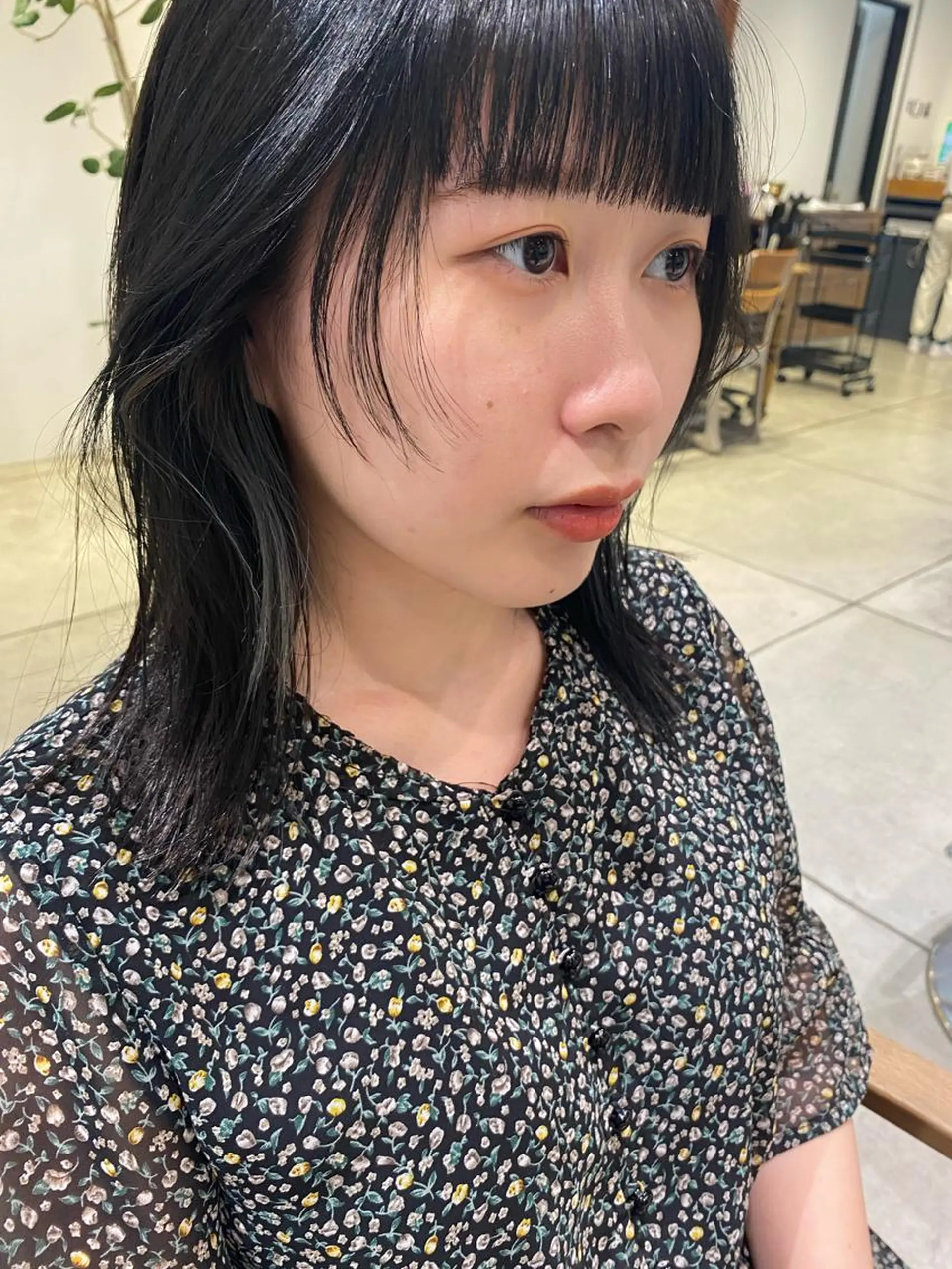 セミロング カラー パーマ ヘアアレンジ メンズ キッズ ネイル マツエク・マツパ イヤリングカラー パーマスタイル🔅 sayacaのヘアスタイル