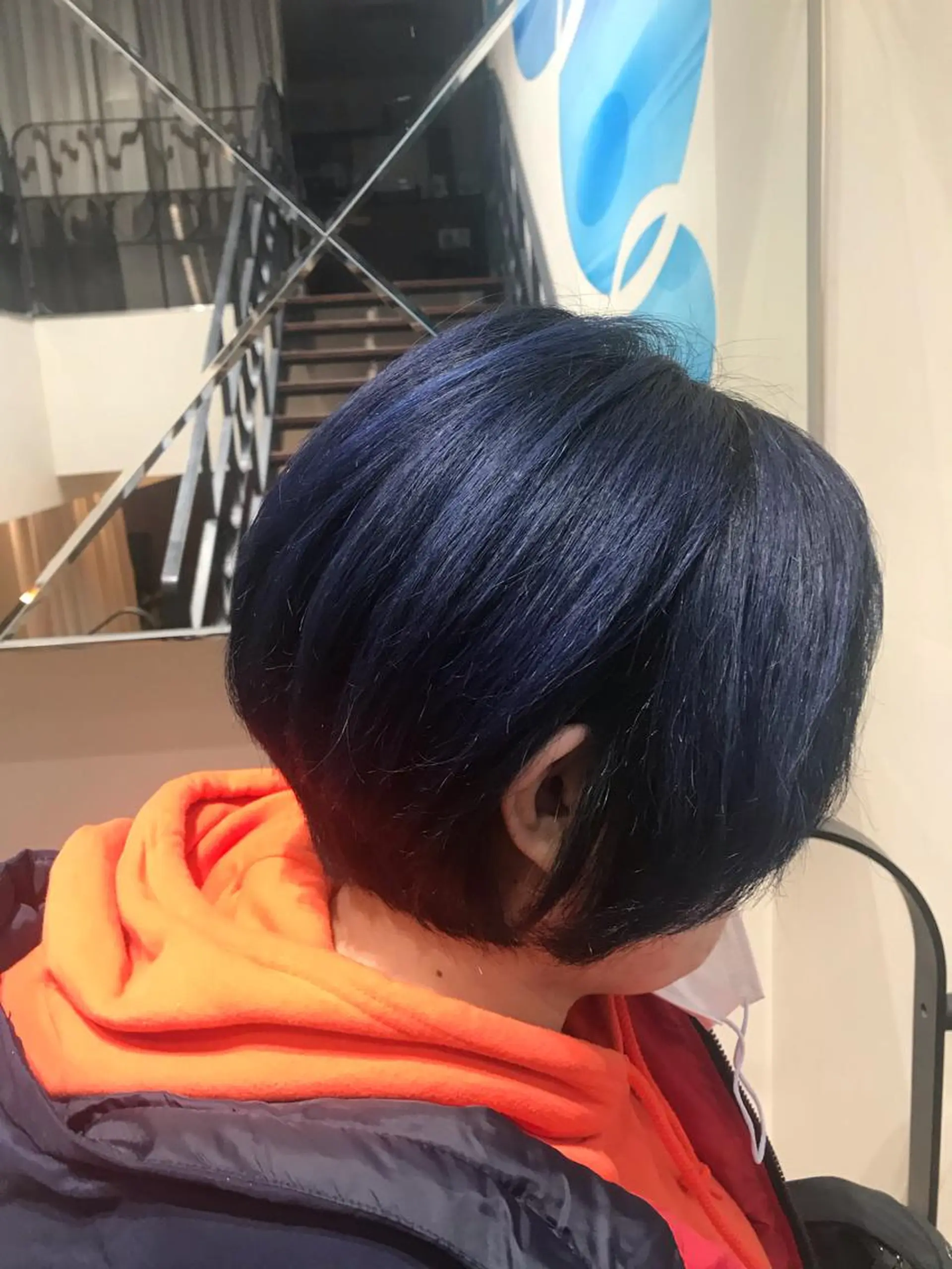 ショート カラー ブリーチ ブルーカラー Rondo岐阜公式/ 岐阜No.1髪質改善のヘアスタイル