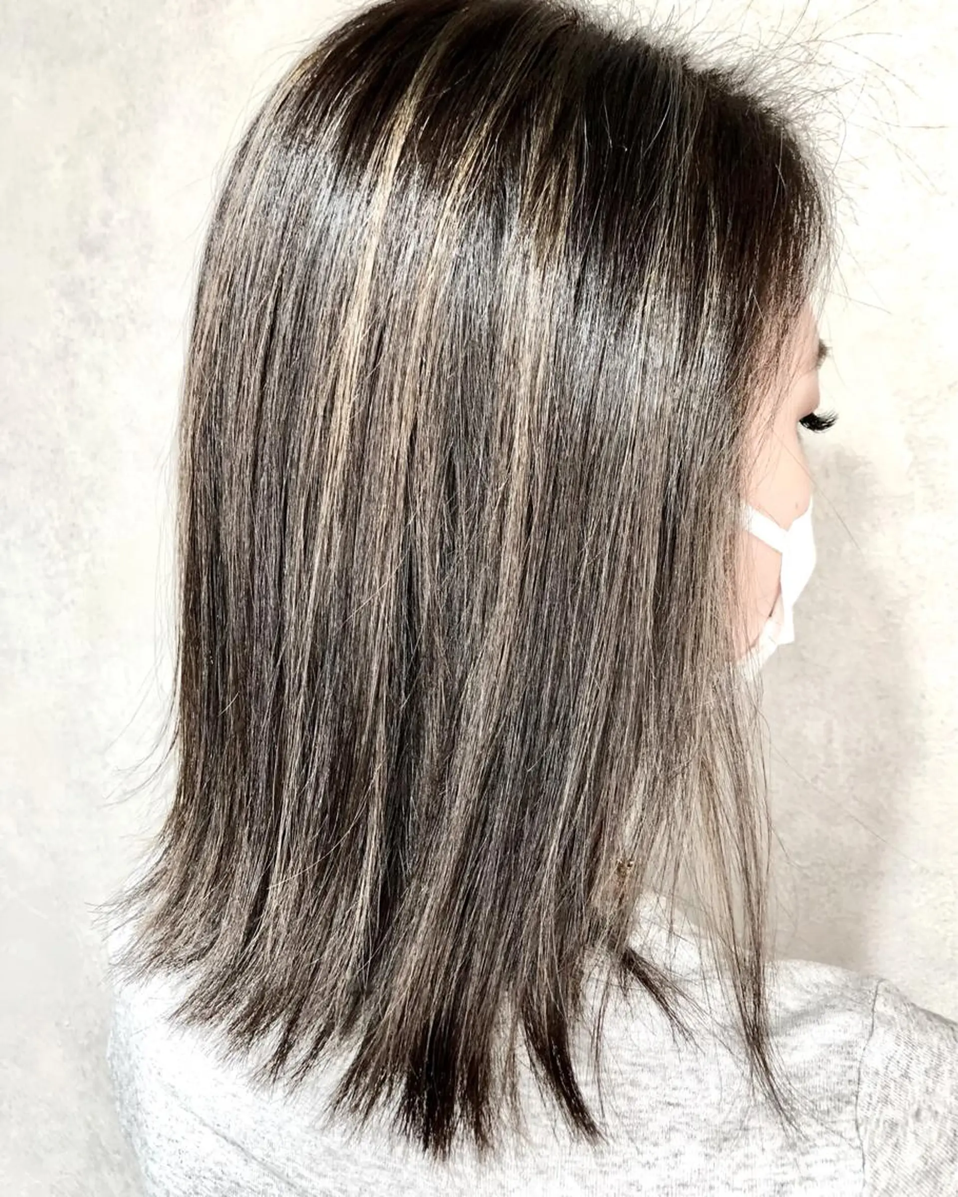 ミディアム 切りっぱなしボブ ボブ ハイライト 美髪/髪質改善/艶髪 /CECILのヘアスタイル