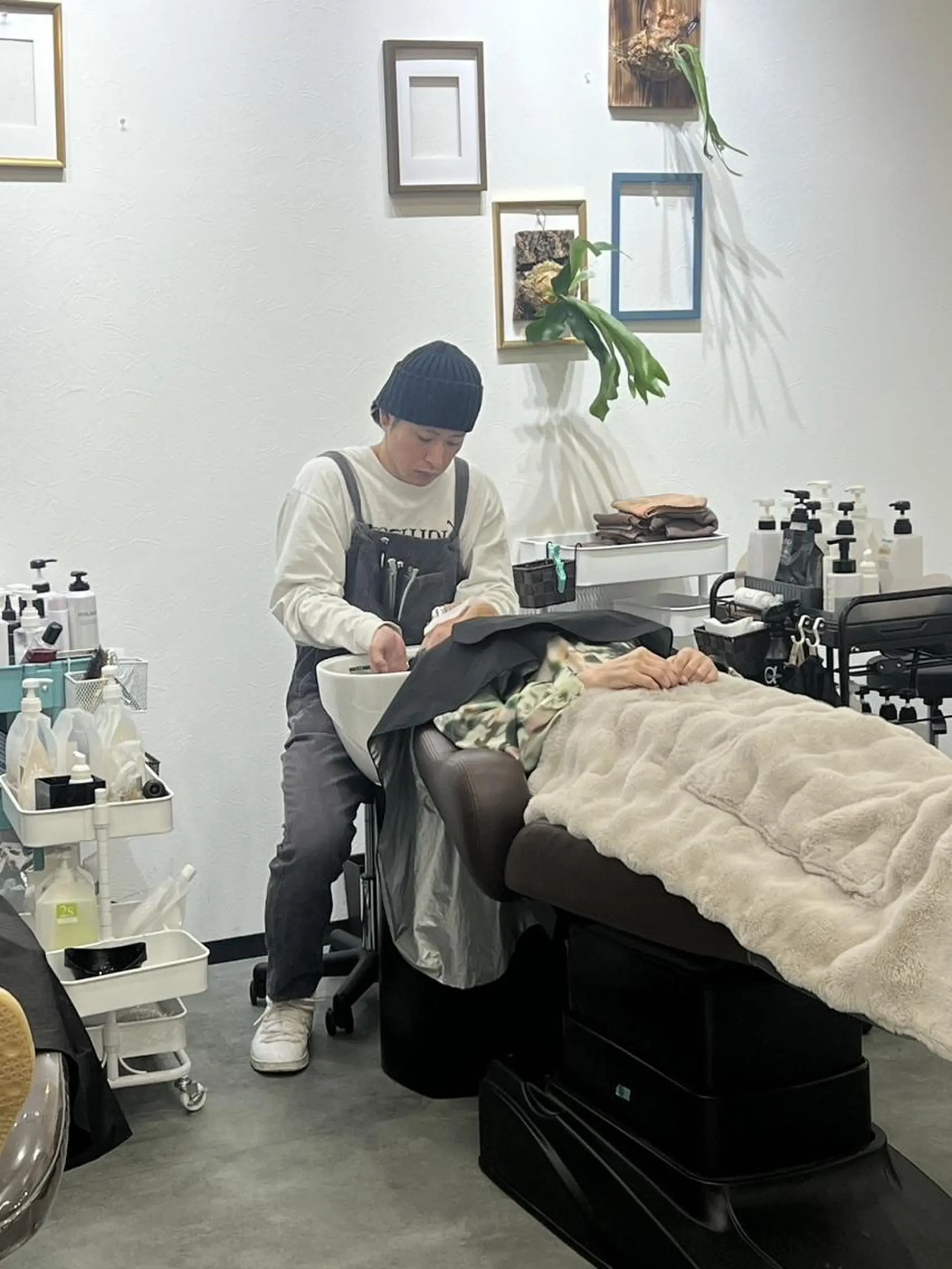 土曜日のクジラ/ ヒロキのヘアスタイル