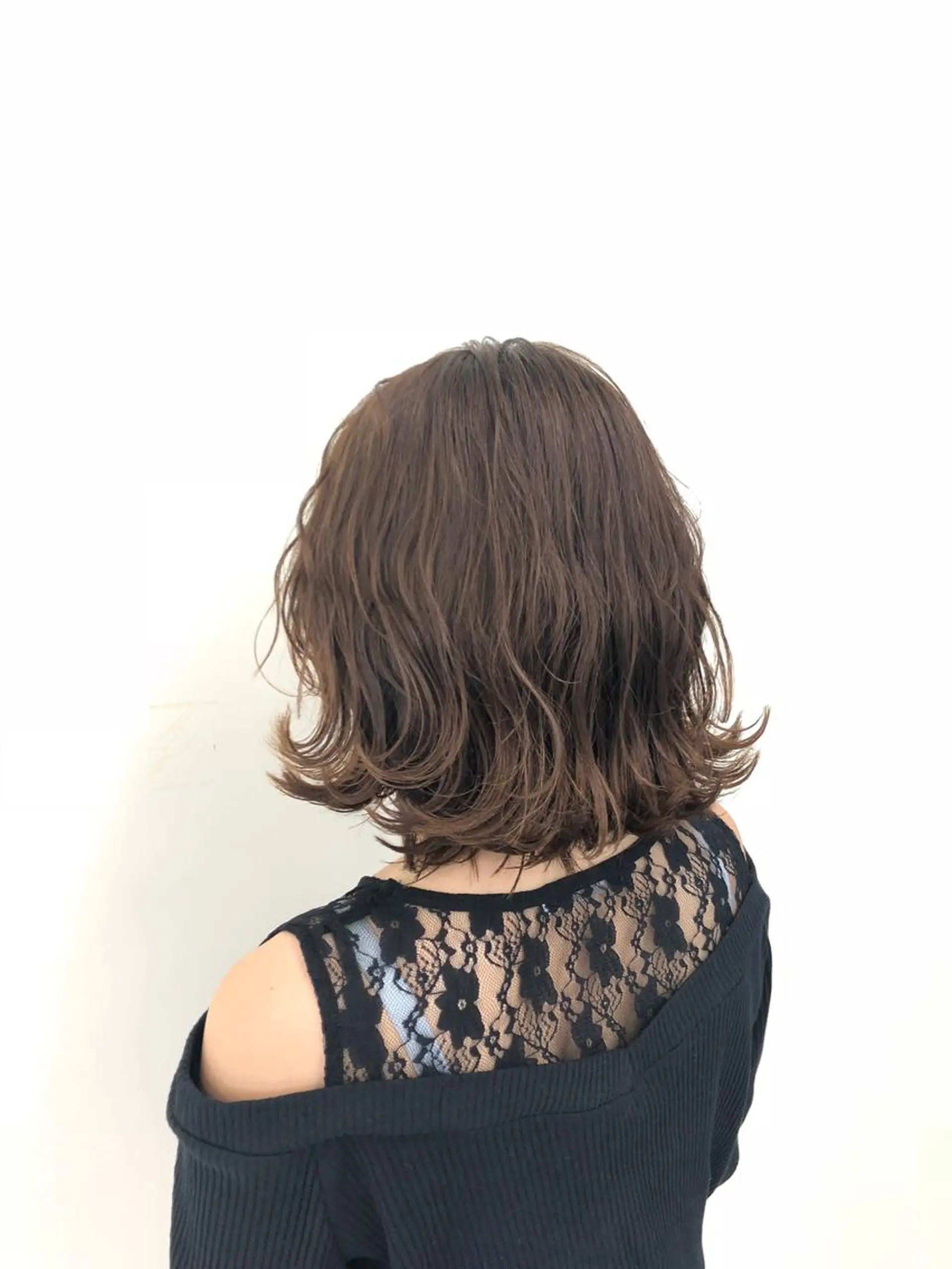 ミディアム 松戸　レイヤーカット 野口　康太郎のヘアスタイル