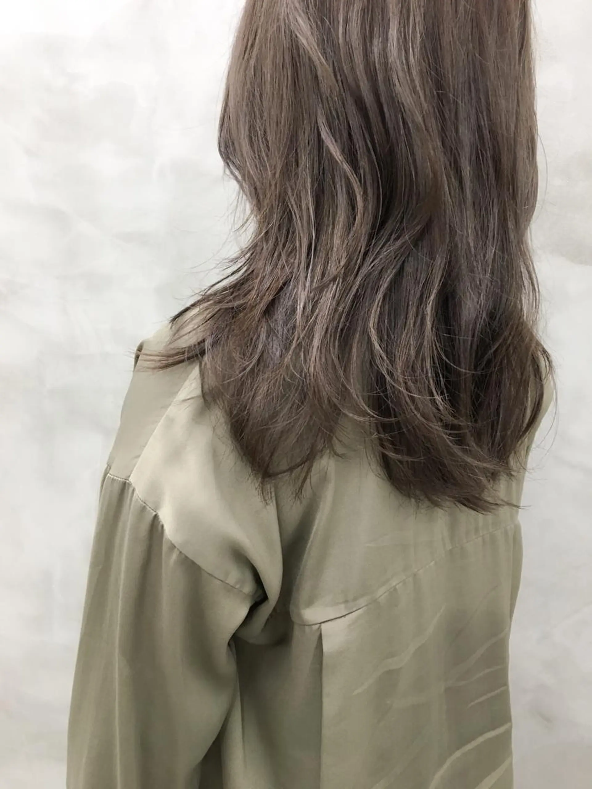 カラー 透明感カラー ダブルカラー グレージュ ハイライトカラー ヘッドスパ (女性限定)🍋モエのヘアスタイル