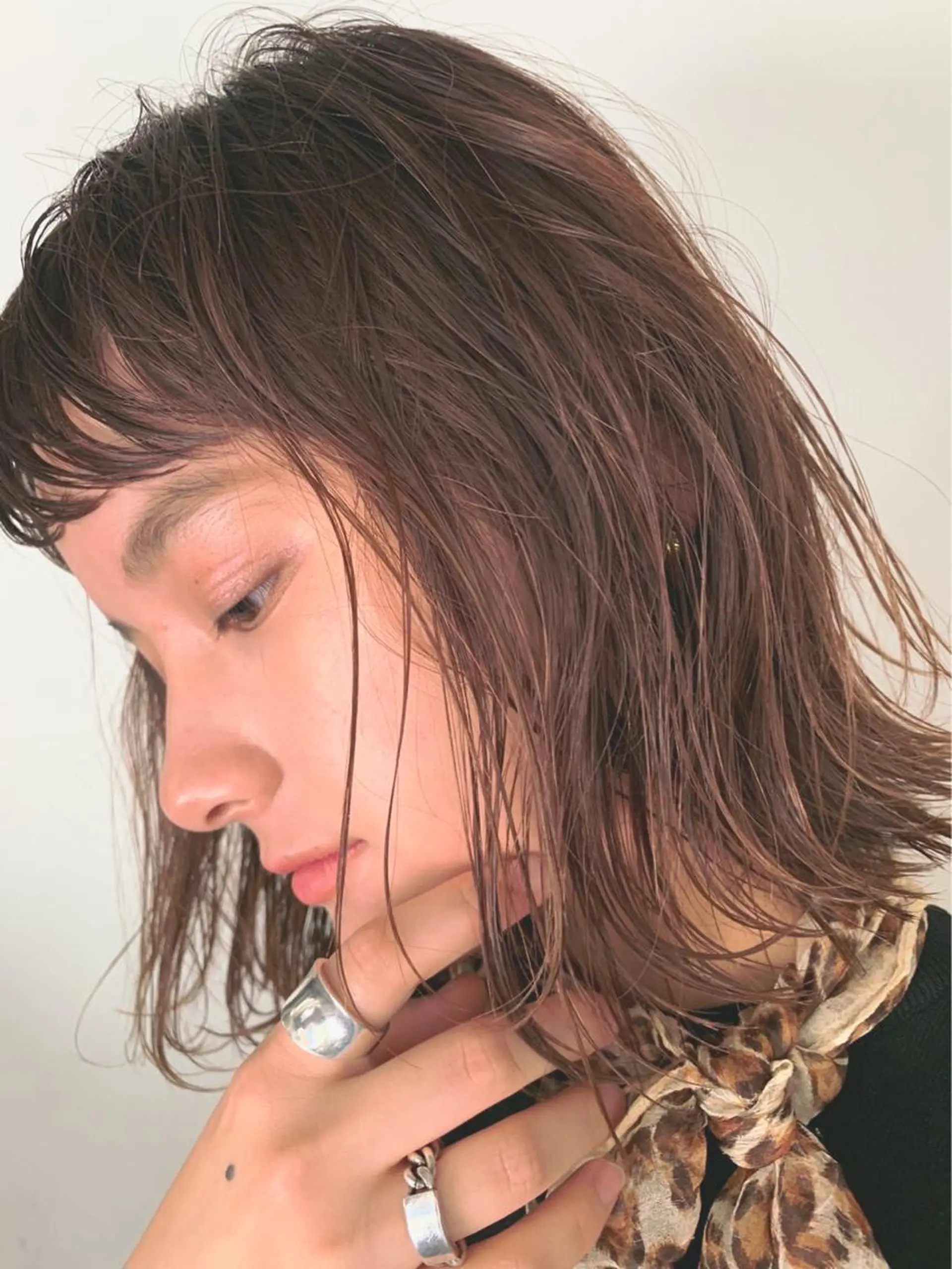 ミディアム ショート・ボブ ・ウルフ✂︎IMAIのヘアスタイル