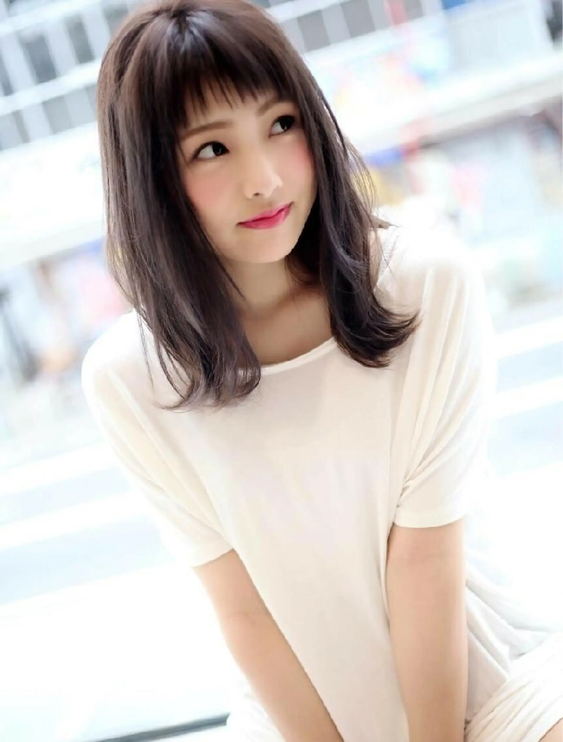 セミロング 🇰🇷韓国風艶髪✨ 髪質改善 倉岡しおんのヘアスタイル