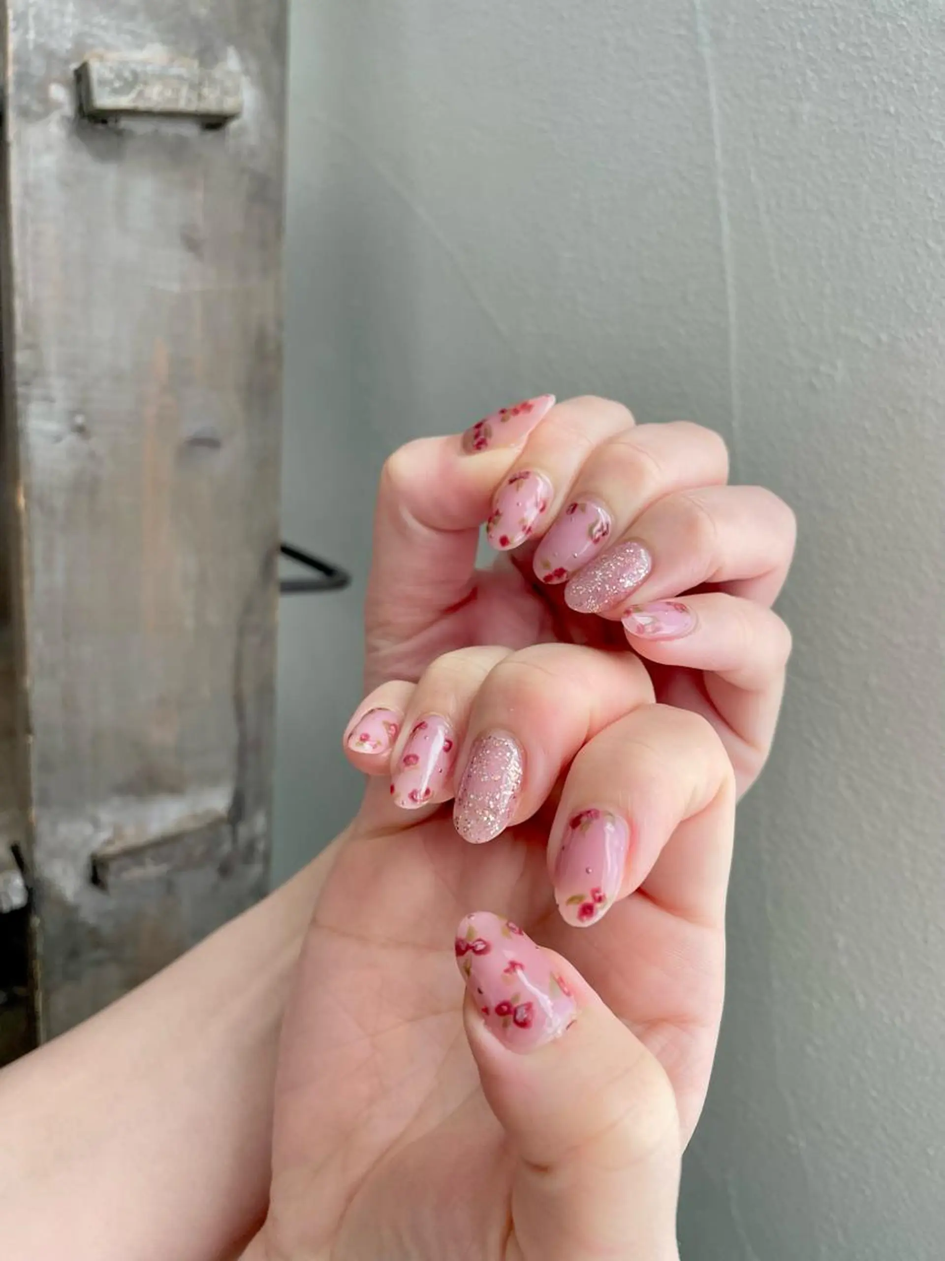 ネイル フットネイル ジェルネイル 韓国ネイル マグネットネイル ニュアンスネイル ハンドネイル フットネイル 甲府市徳行 🧸prunelleのネイルデザイン
