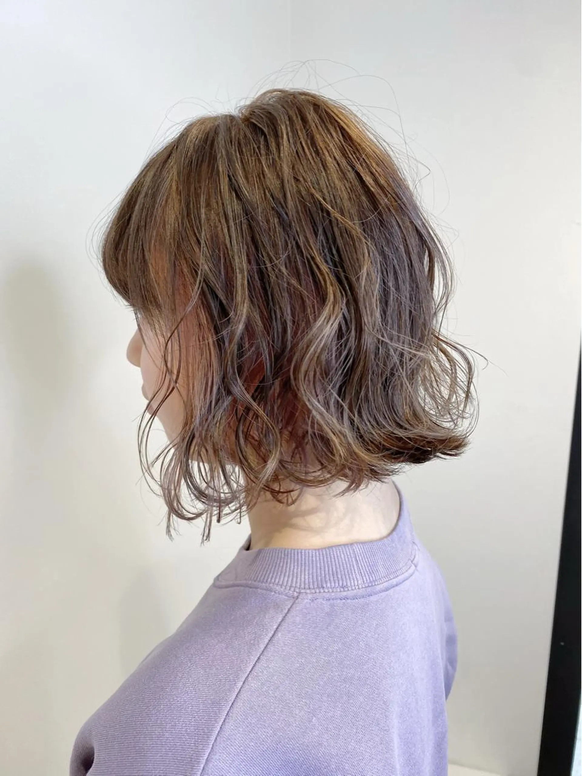 ショート カラー ハイライトカラー ボブ ハイライト カット ヘアカラー ボブ・レイヤーカット 吉敷航一のヘアスタイル