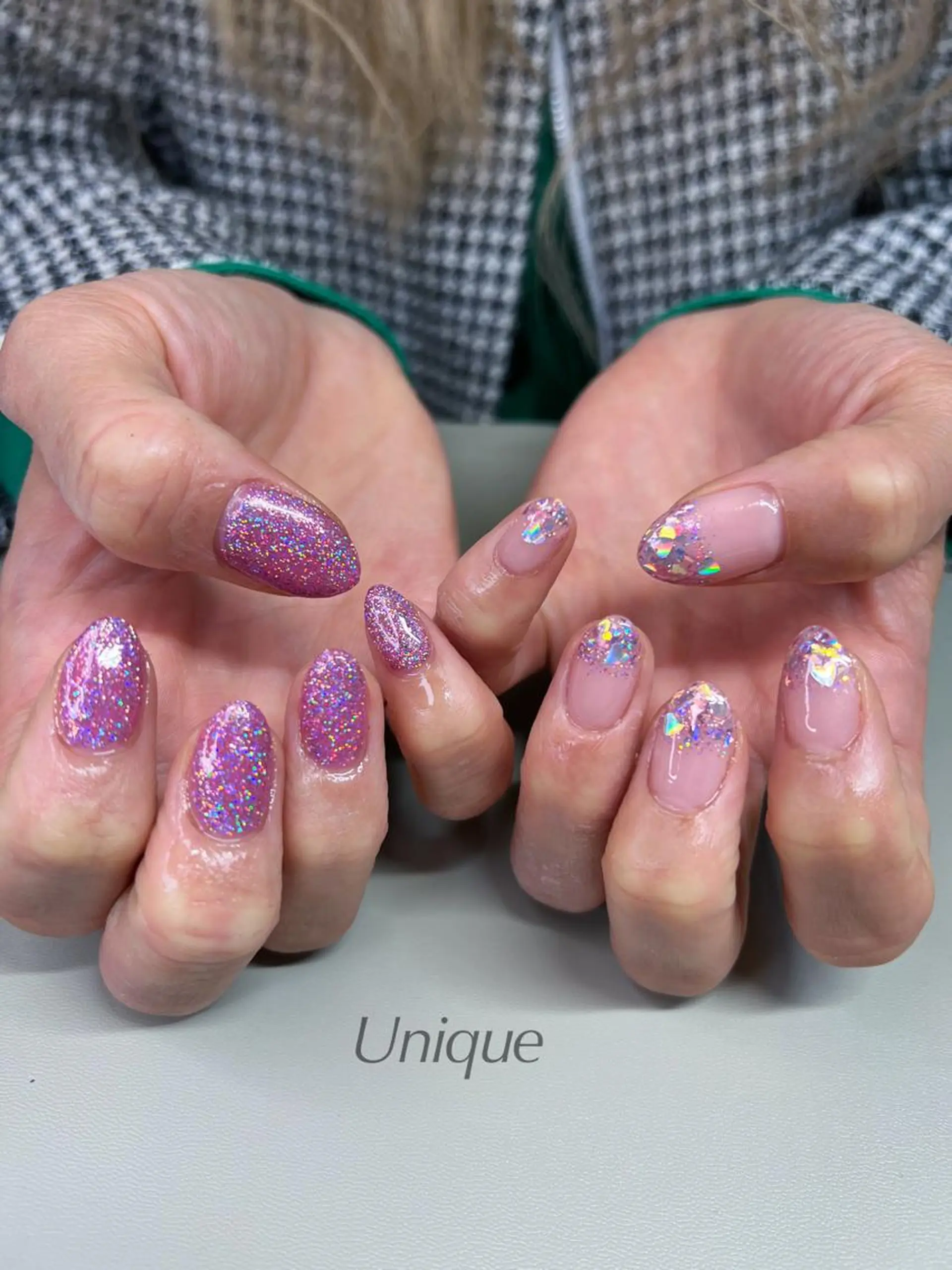 ネイル ハンドネイル Unique 【ユニーク】のネイルデザイン