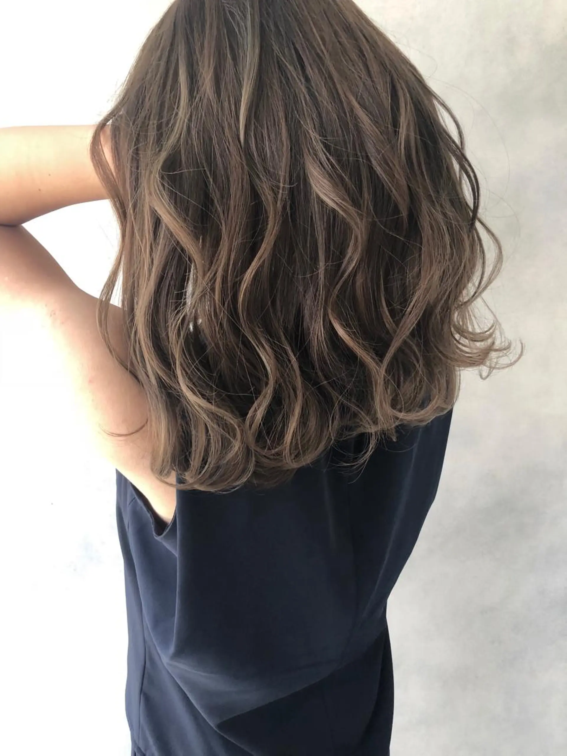 ロング 外国人風カラー ハイライト 小澤大輔 YOLO hairのヘアスタイル