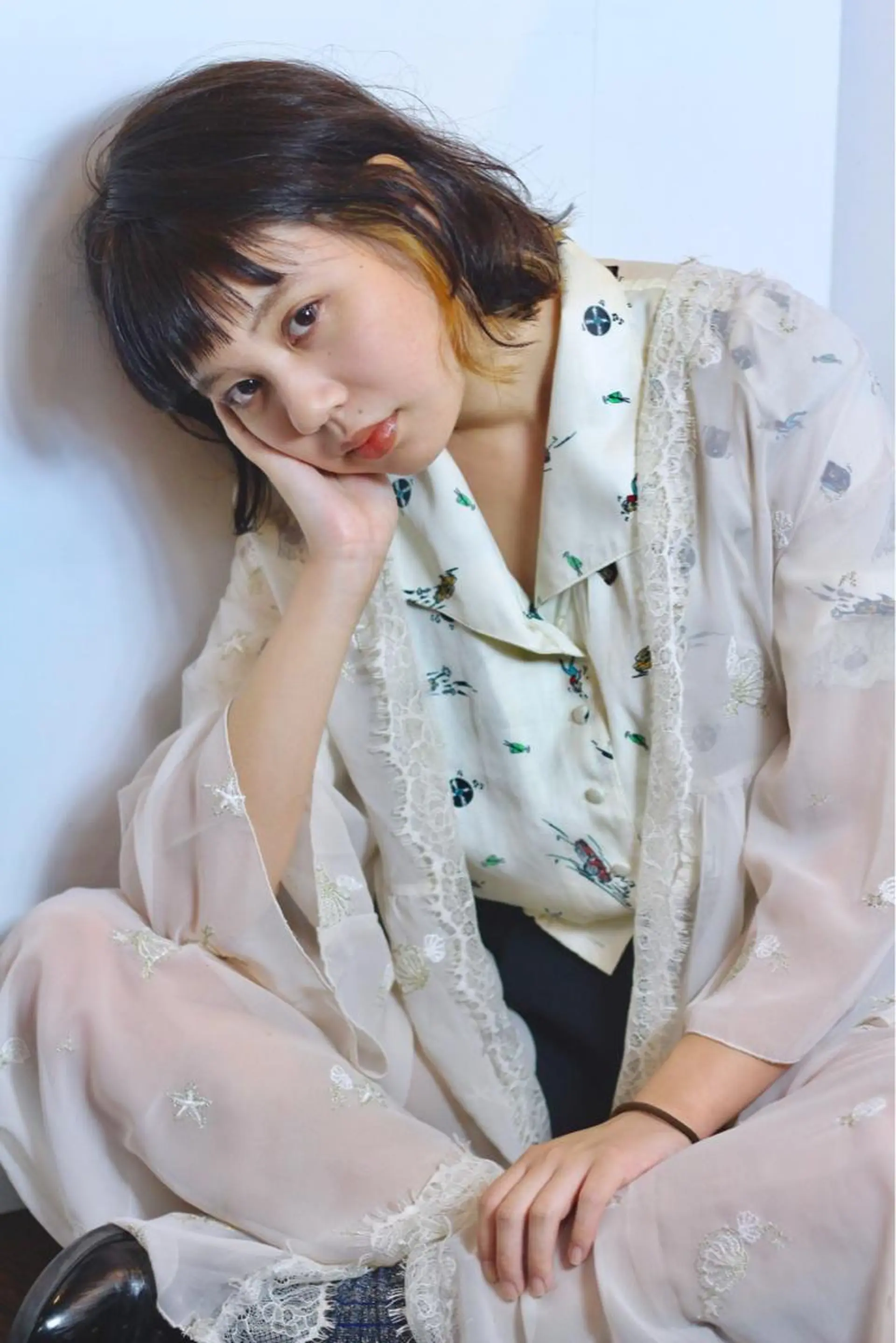 ミディアム カラー パーマ 安達 俊亮のヘアスタイル