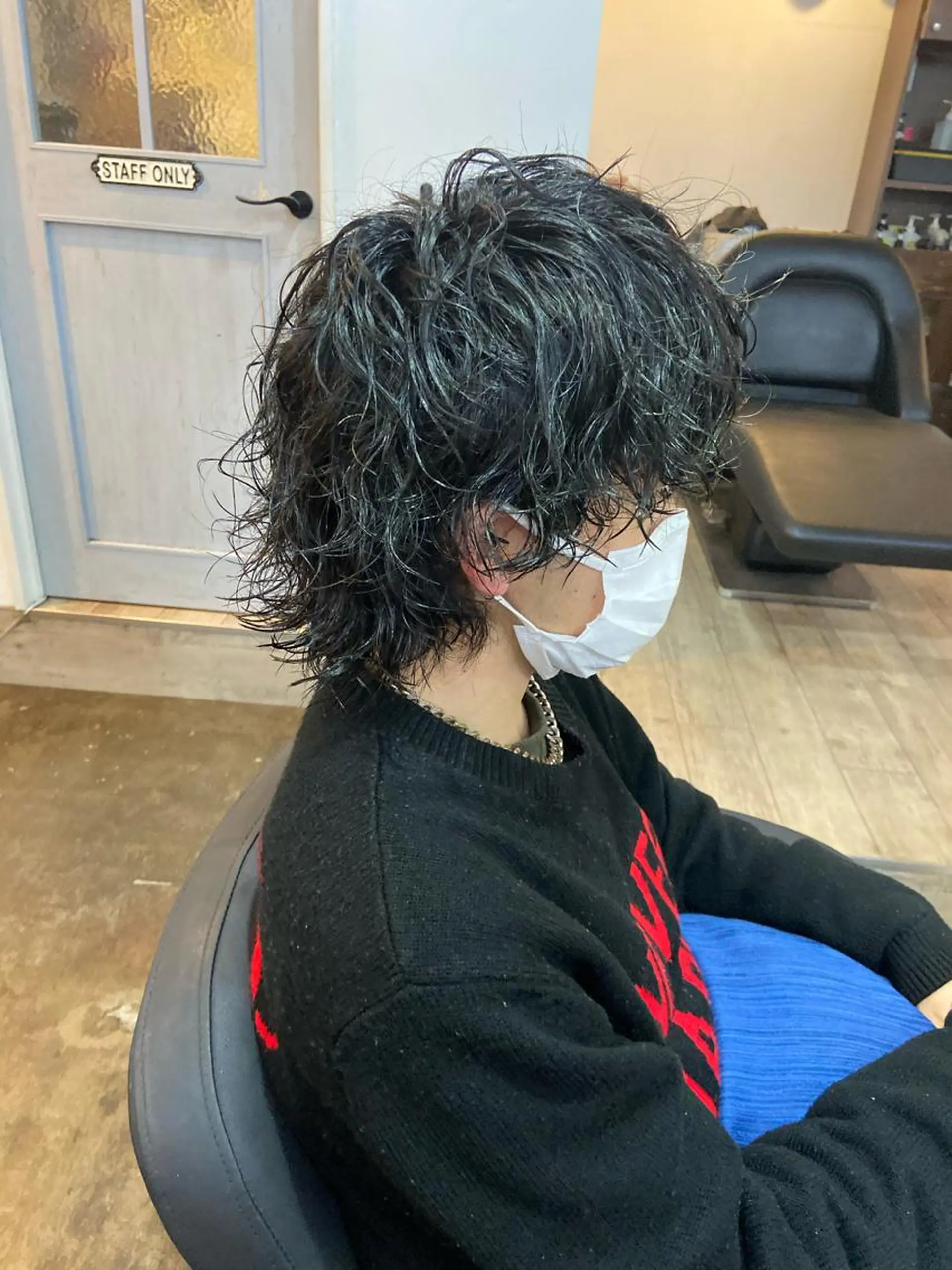 メンズ カット パーマ メンズパーマヒロ トのヘアスタイル