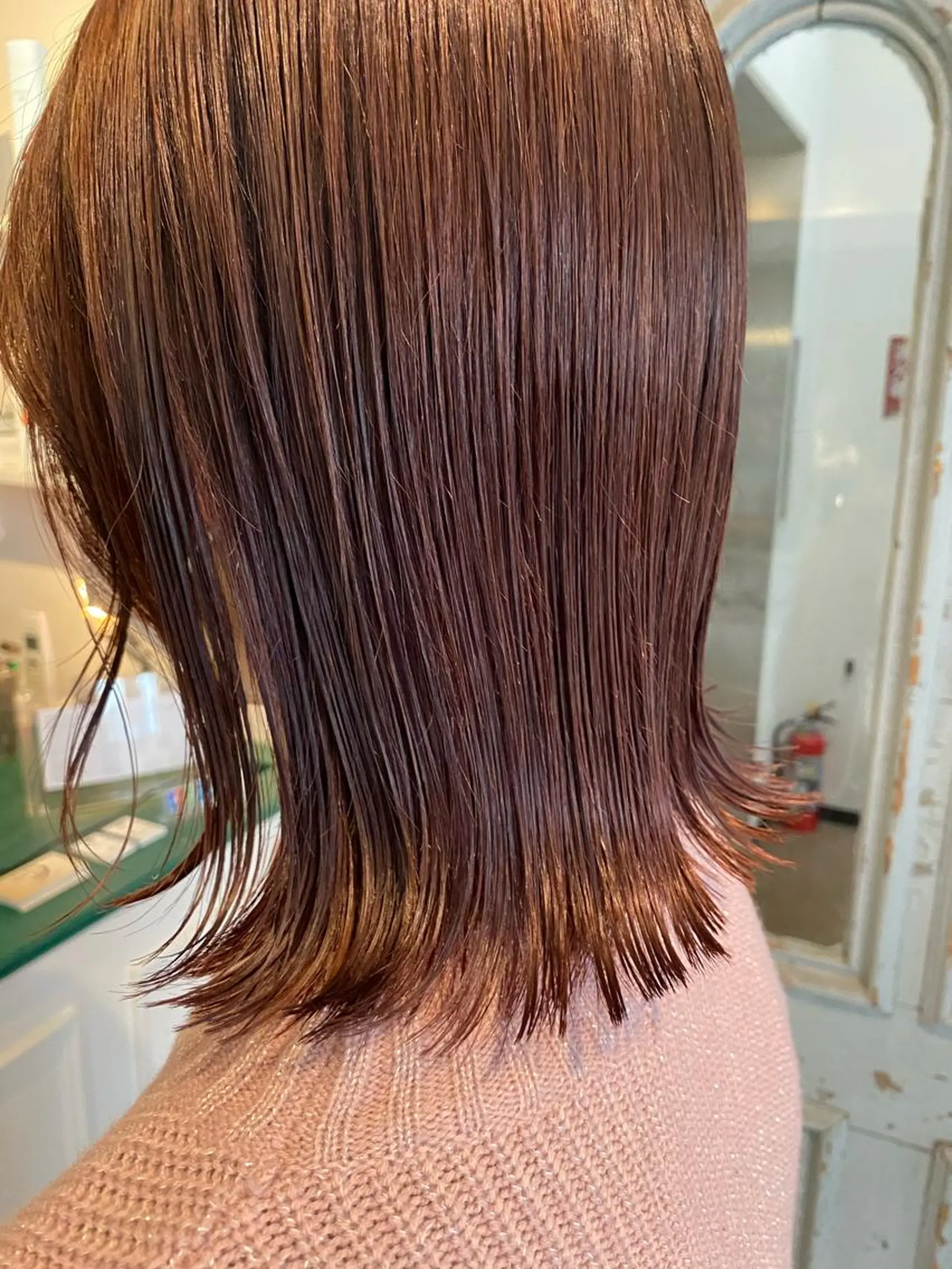 ミディアム カラー vixus mamiのヘアスタイル