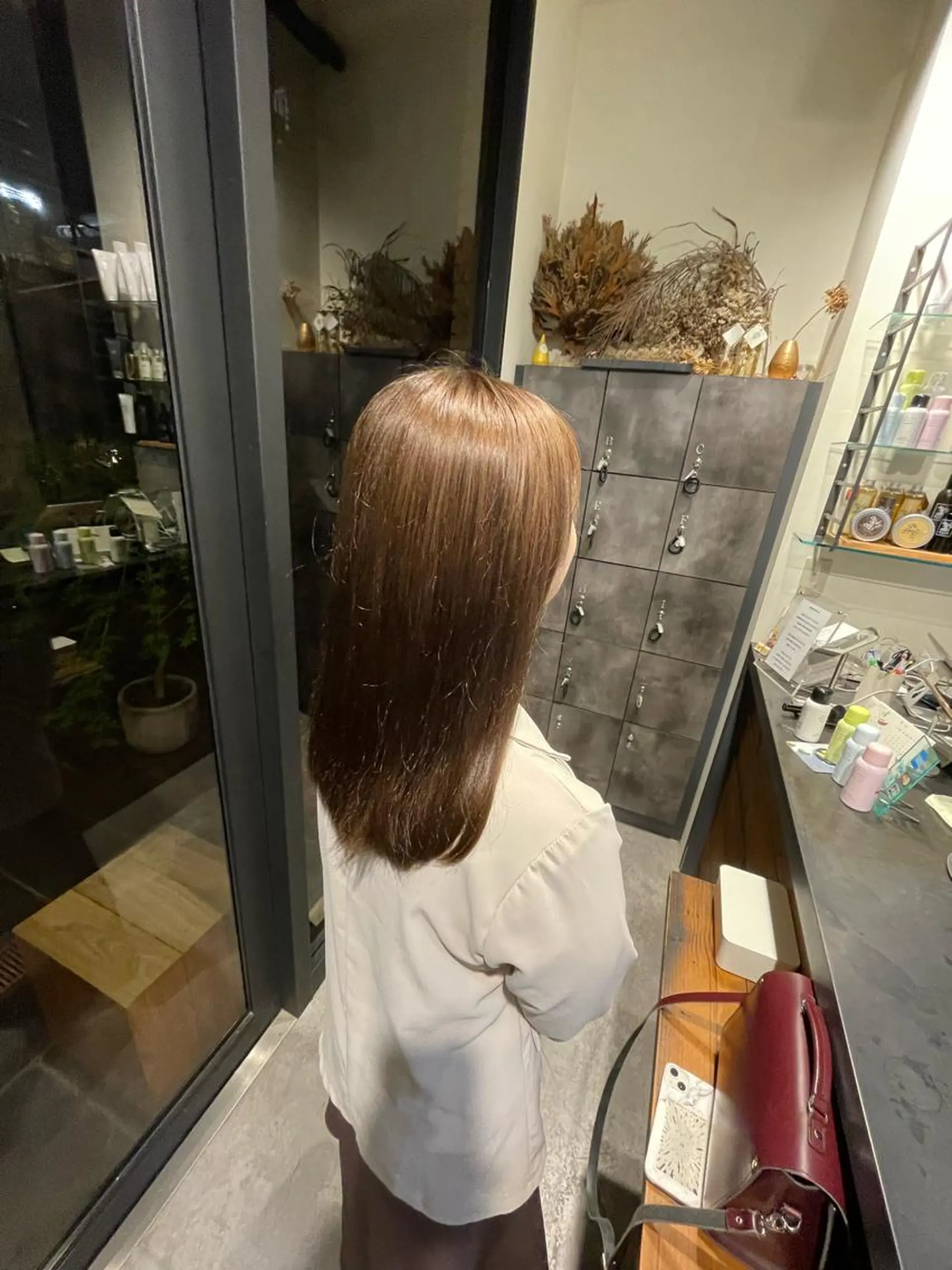 セミロング カラー グレージュ オリーブグレージュ オリーブグレー 🐻清水 佑麻のヘアスタイル