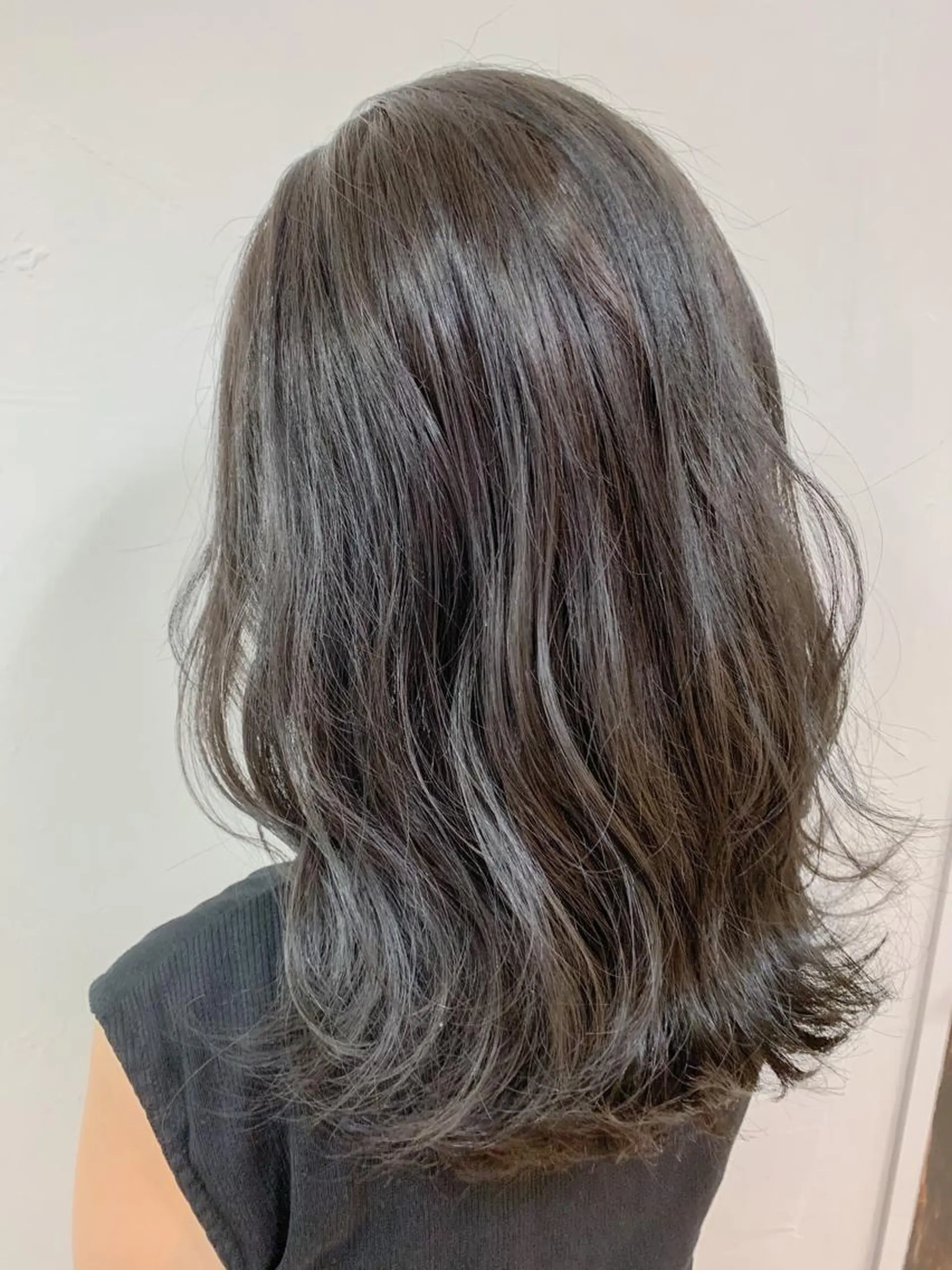 セミロング カラー カット ヘアカラー 🌈限定価格🌈 鈴木　瑛輔のヘアスタイル