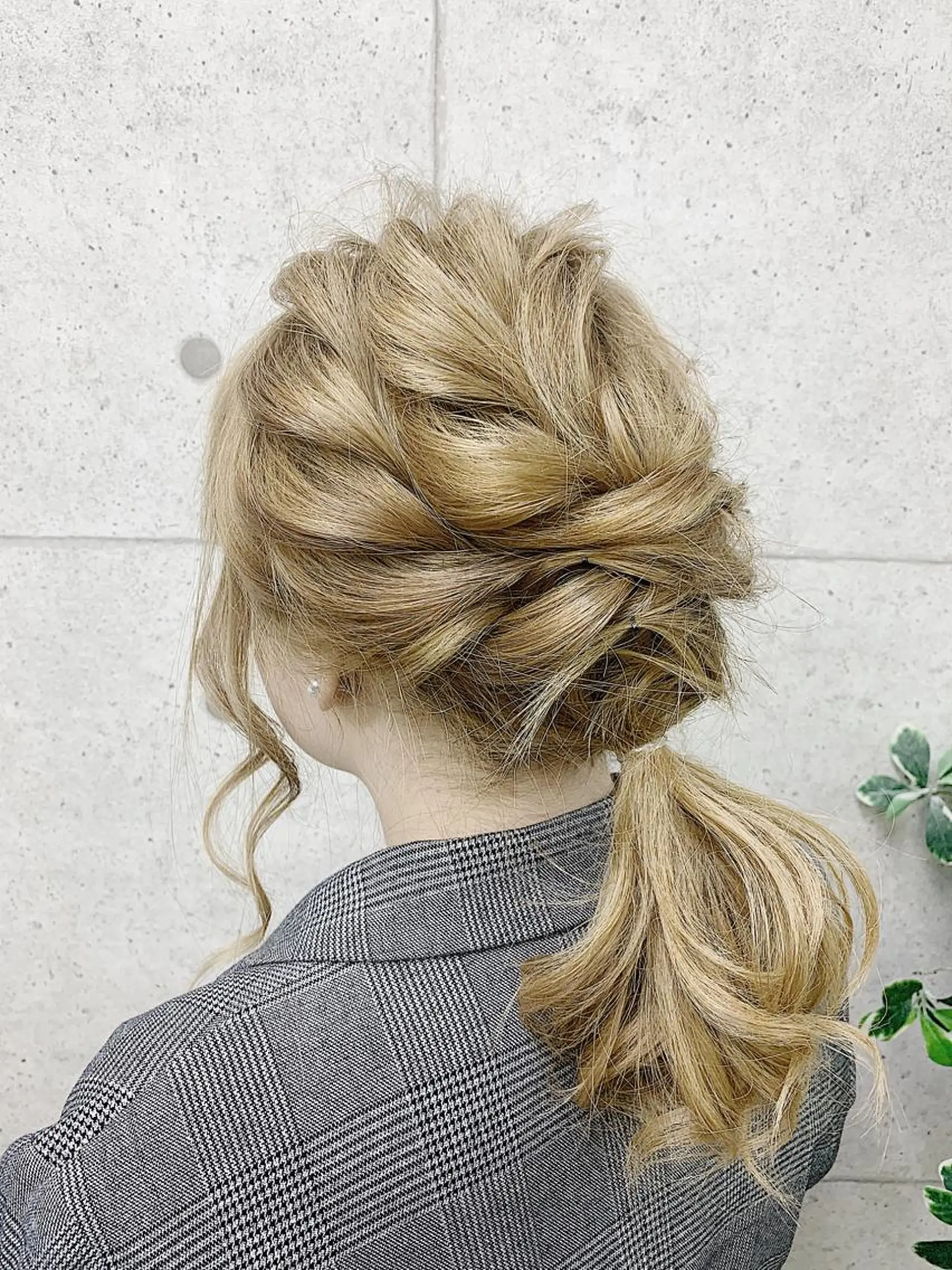セミロング ヘアアレンジ デート 京都最安価エクステ muuka🦋のヘアスタイル