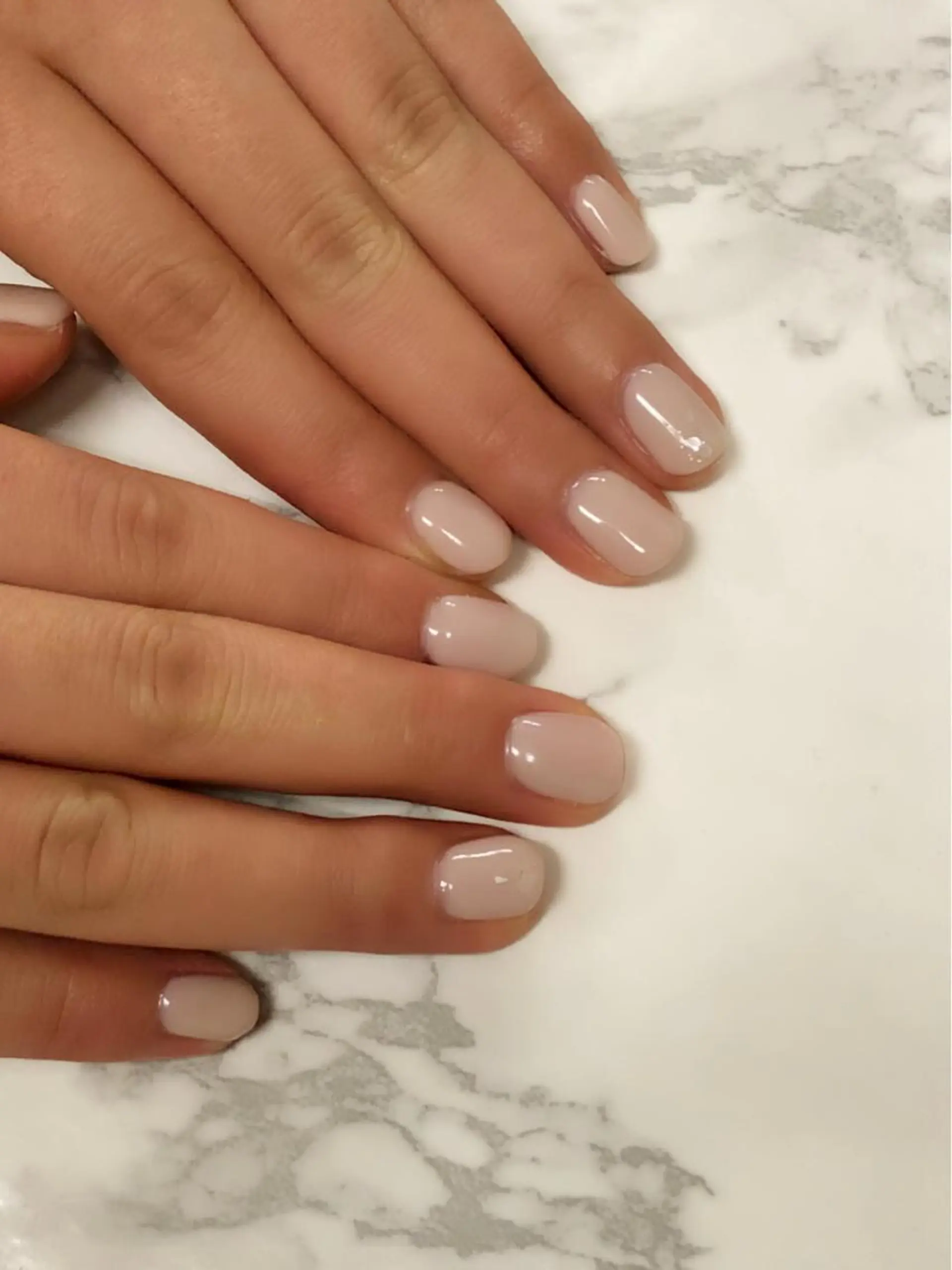 ネイル ワンカラーネイル KIREIE NAILSのネイルデザイン