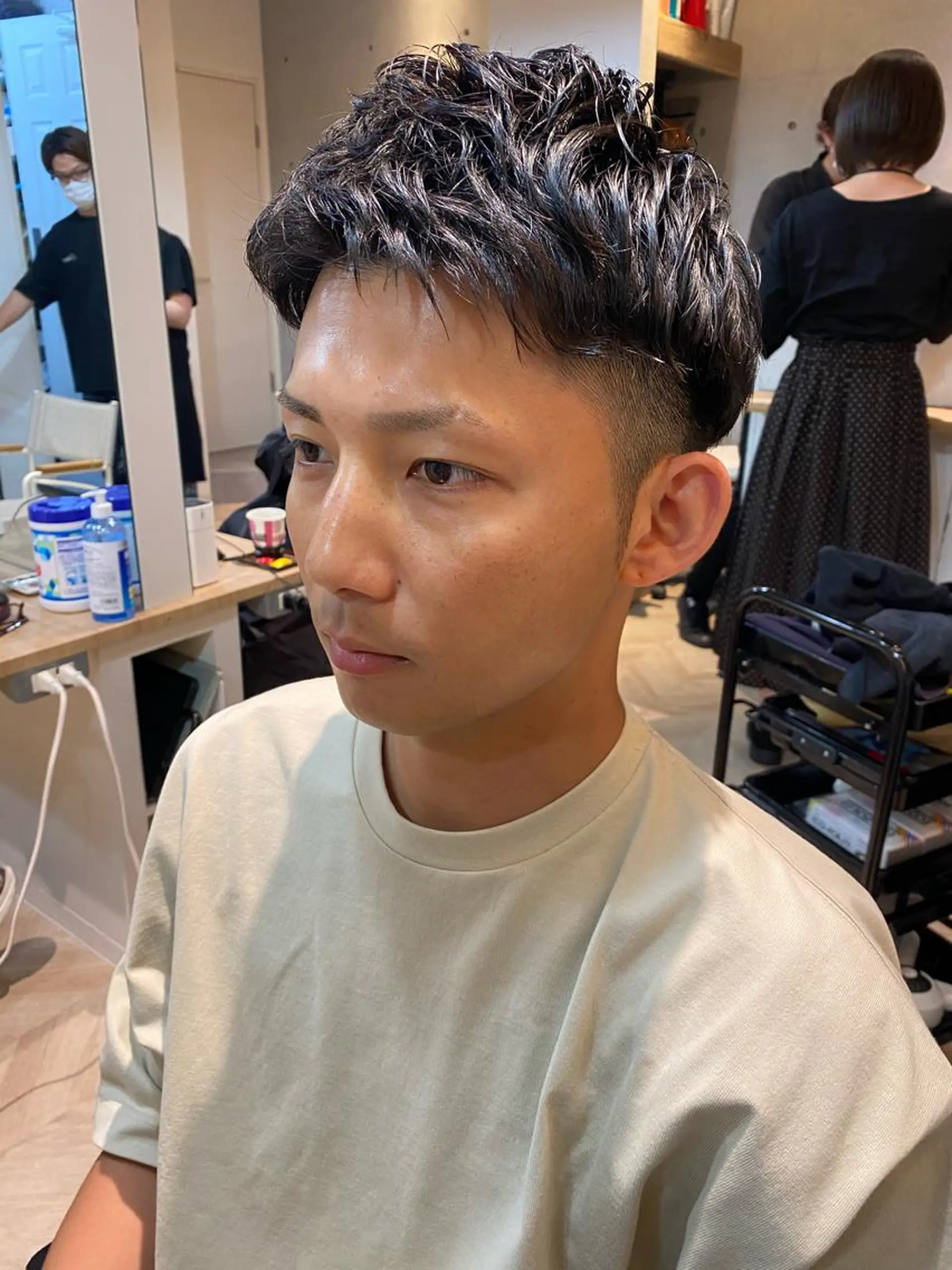 メンズ メンズパーマ カット パーマ 西山 恵太郎のヘアスタイル