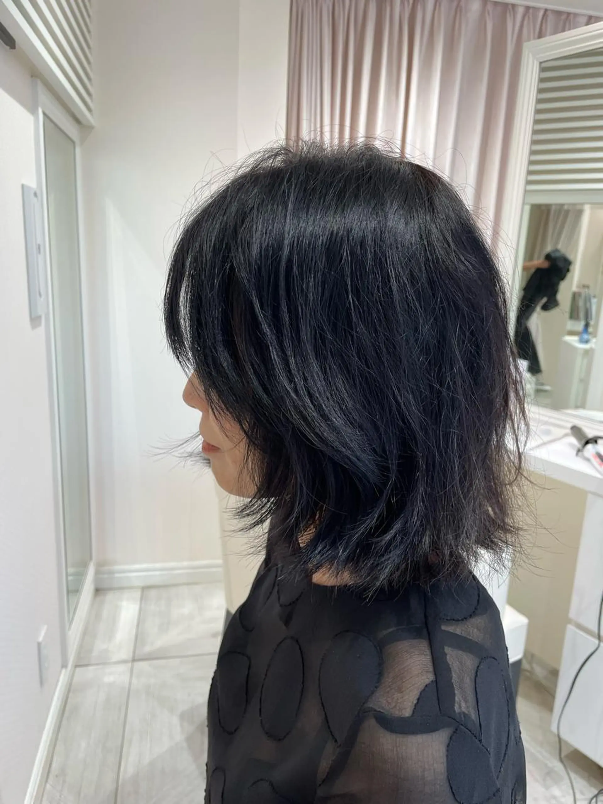 ミディアム ボブ 外ハネヘア カット ヘアカラー 似合わせ🌿‬髪質 改善🧸RYUGOのヘアスタイル