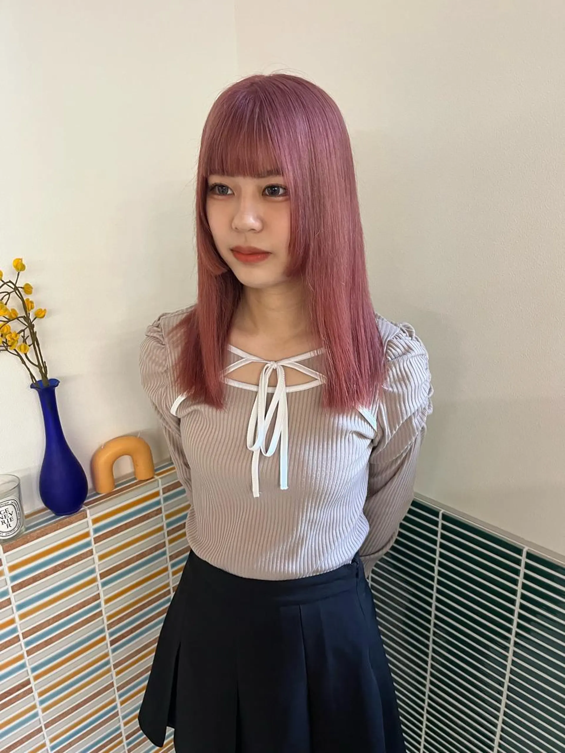 ミディアム カラー ベージュカラー ブリーチ ピンクカラー ピンクベージュ ヘアカラー トリートメント 🩷ハイトーン透明感 レイヤー🩷ユリカのヘアスタイル