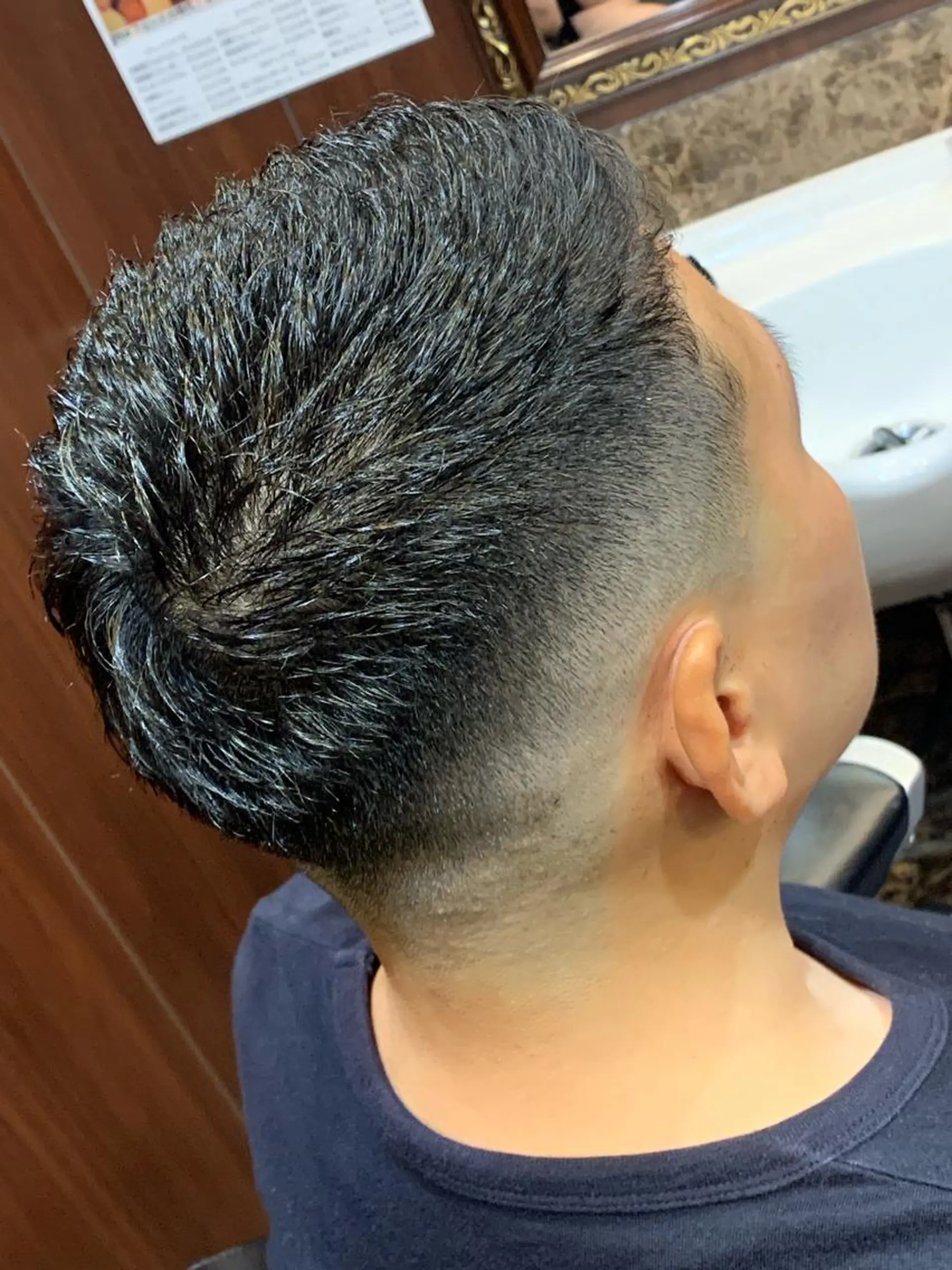 ショート メンズ 羽木 隆徒のヘアスタイル
