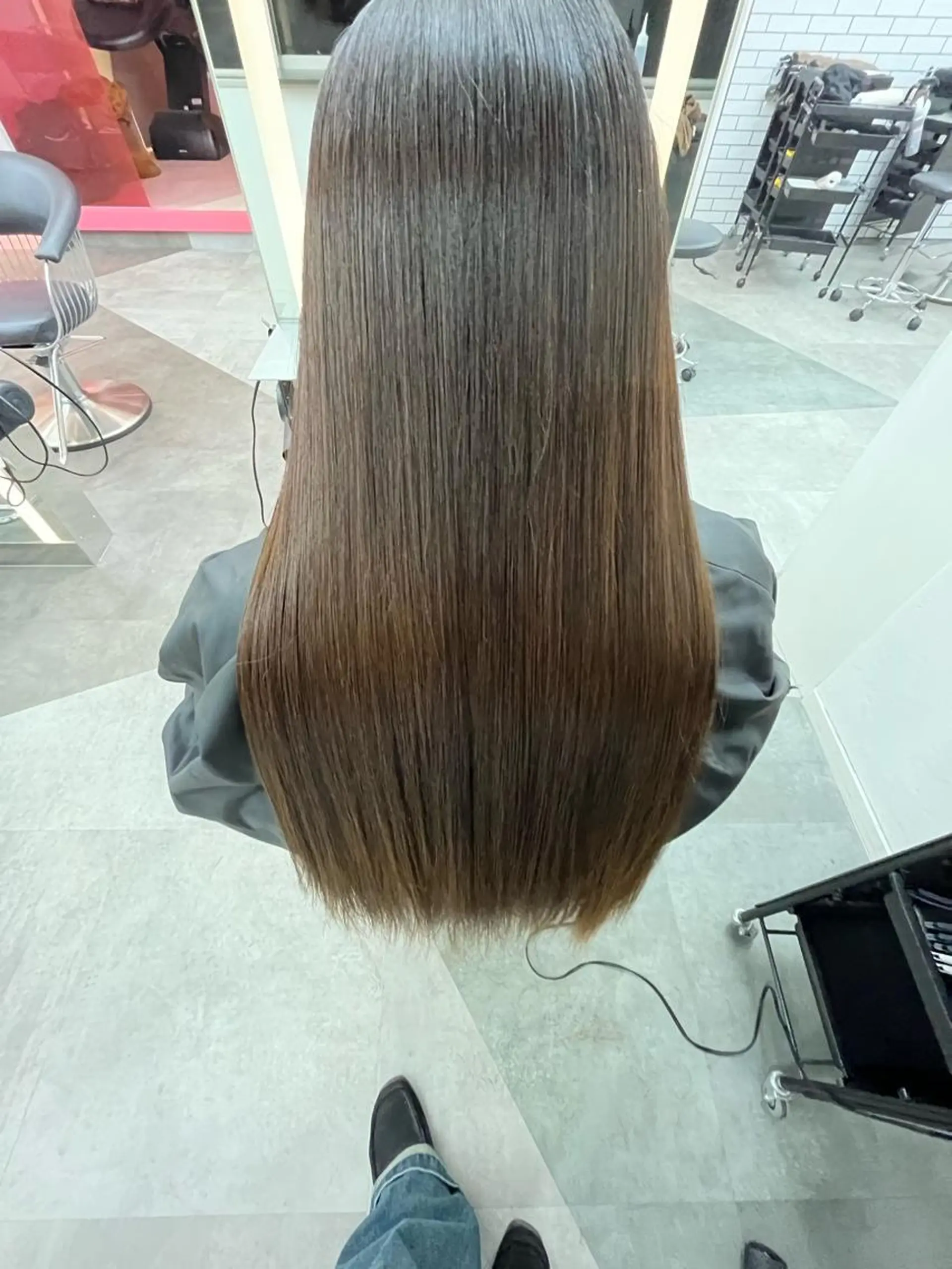 セミロング 山崎/ボブ縮毛矯正 レイヤー髪質改善のヘアスタイル