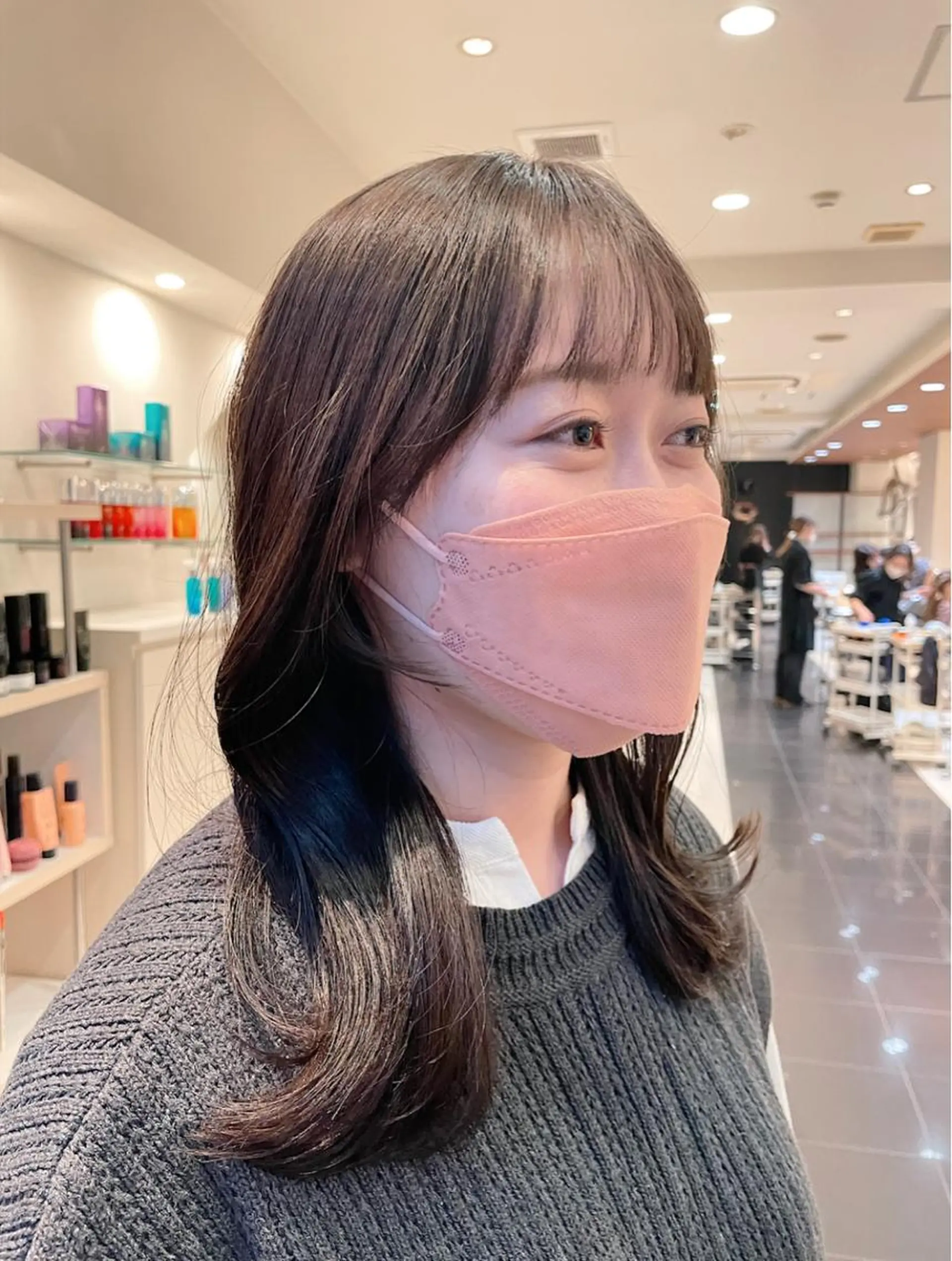 ミディアム カラー ベージュカラー 透明感カラー くびれヘア カット ヘアカラー ヘッドスパ BiBi    武田 あやのヘアスタイル