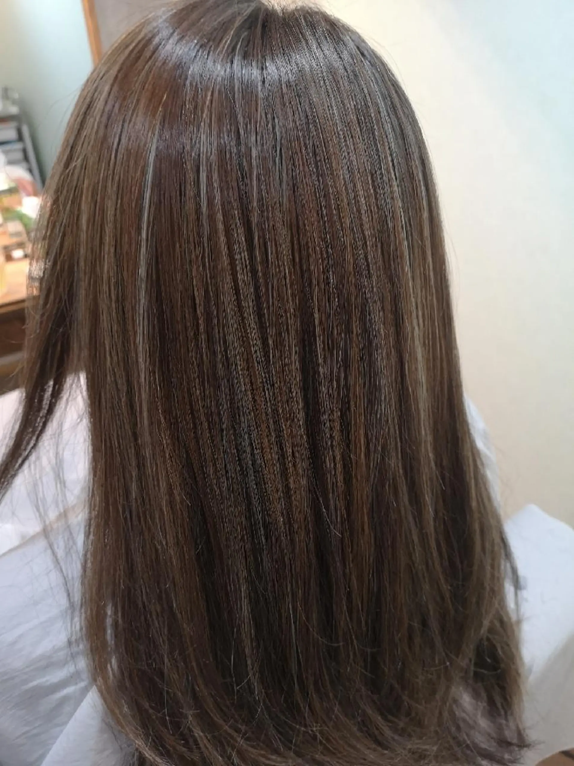 ロング ハイライト スミダ モモコのヘアスタイル