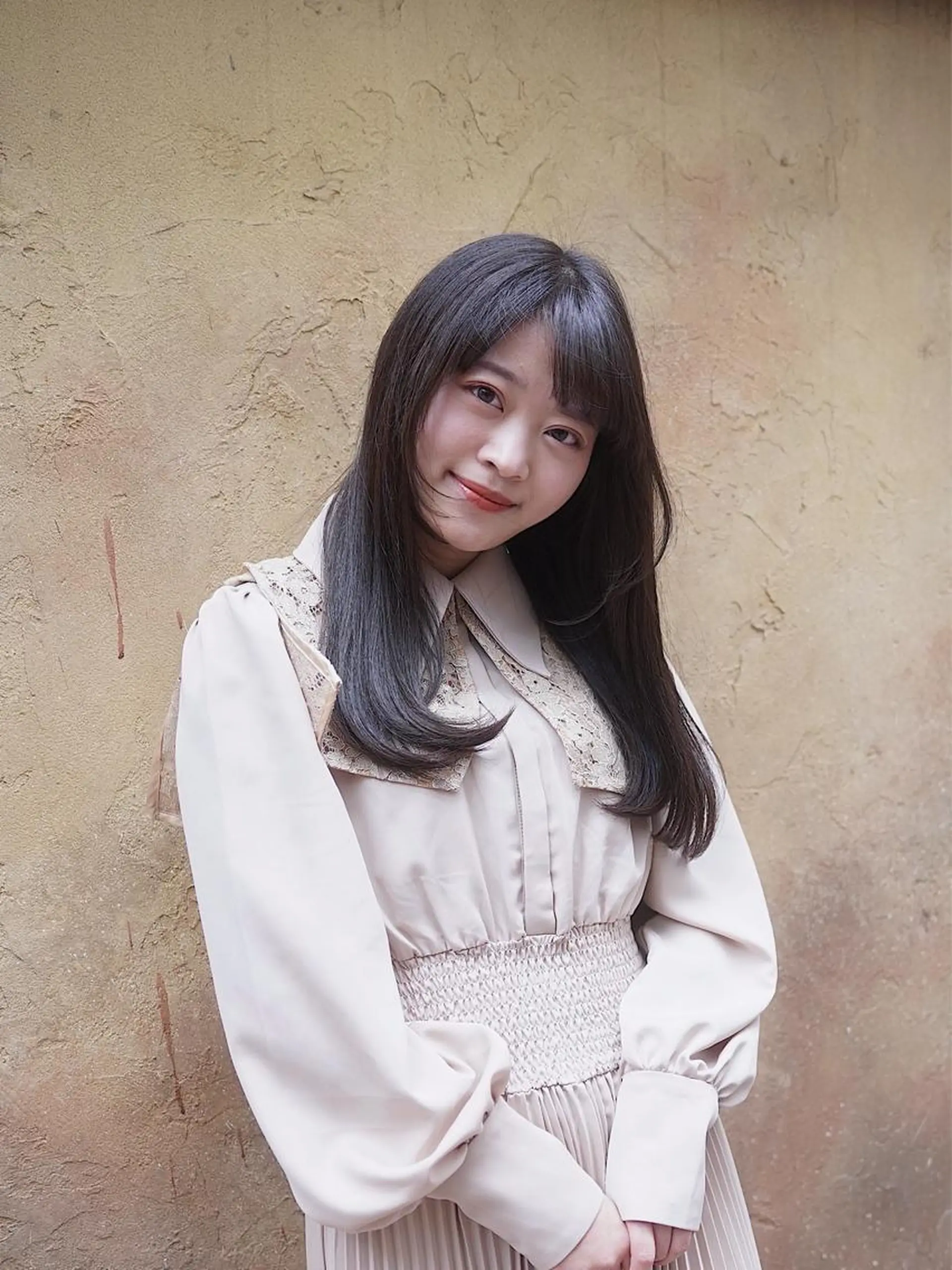 セミロング アッシュ レイヤー/グレージュ メンズパーマのヘアスタイル