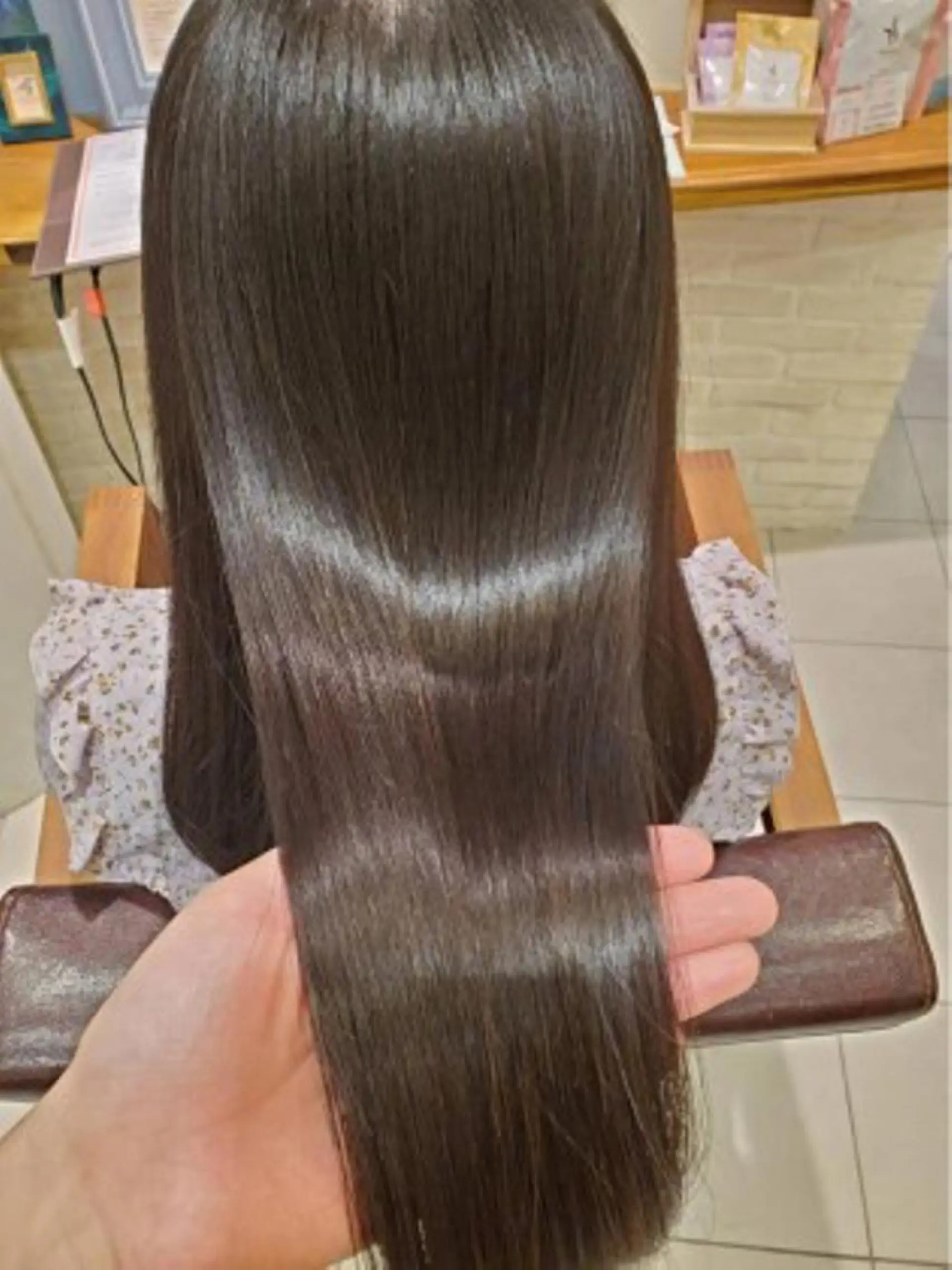 ロング 中沢梨々花 🎀透明感カラーのヘアスタイル