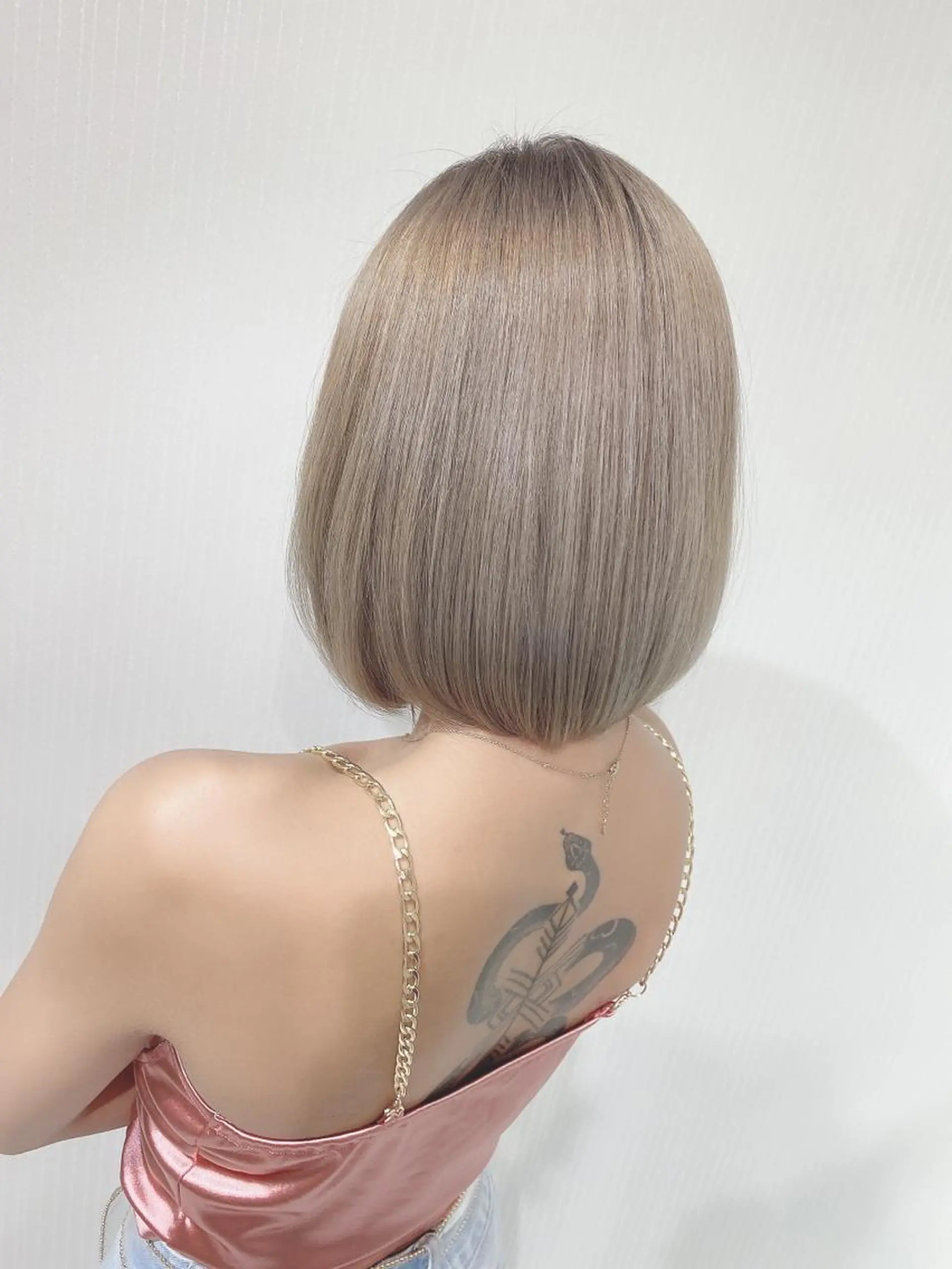 ショート カラー ヘアカラー 【Diar】オーナー アキヨシケンタのヘアスタイル
