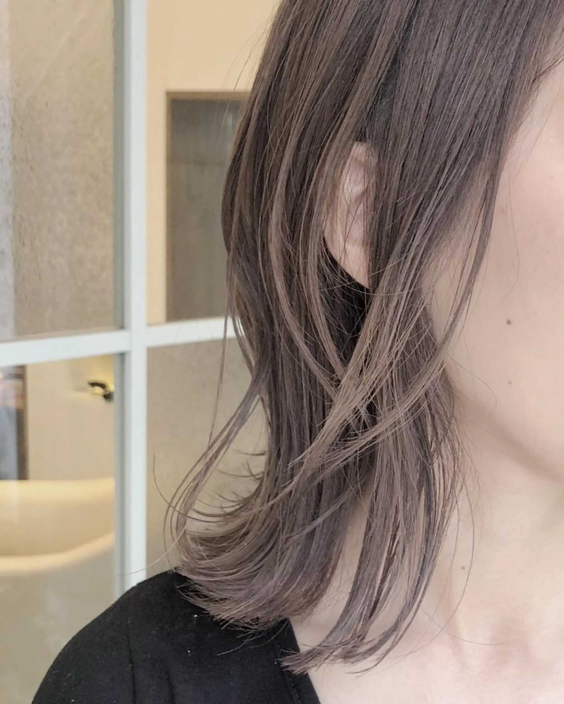 ミディアム カット ヘアカラー トリートメント 久保 敏之のヘアスタイル