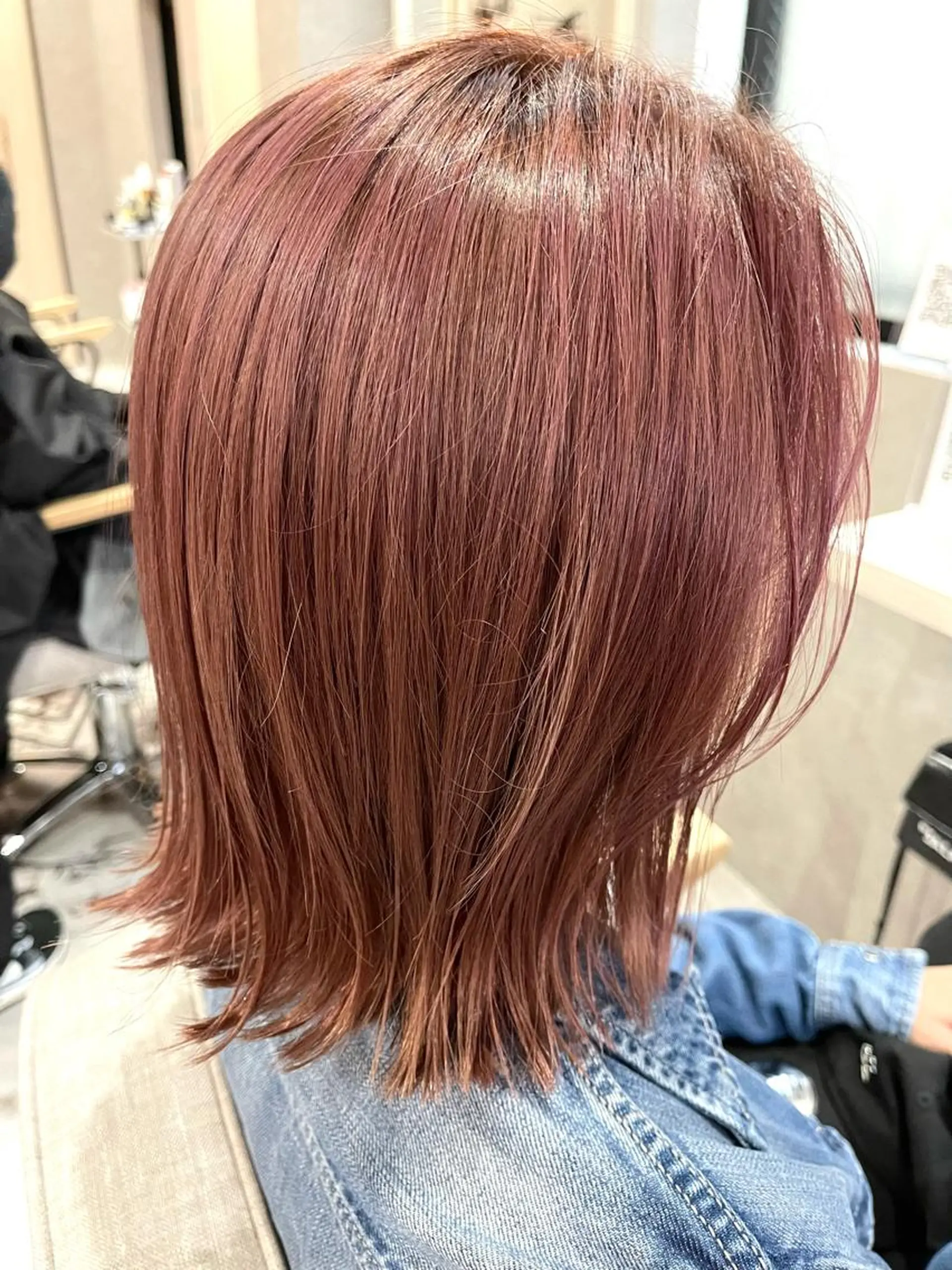 セミロング カラー カット ヘアカラー トリートメント 一ノ瀬 暁のヘアスタイル