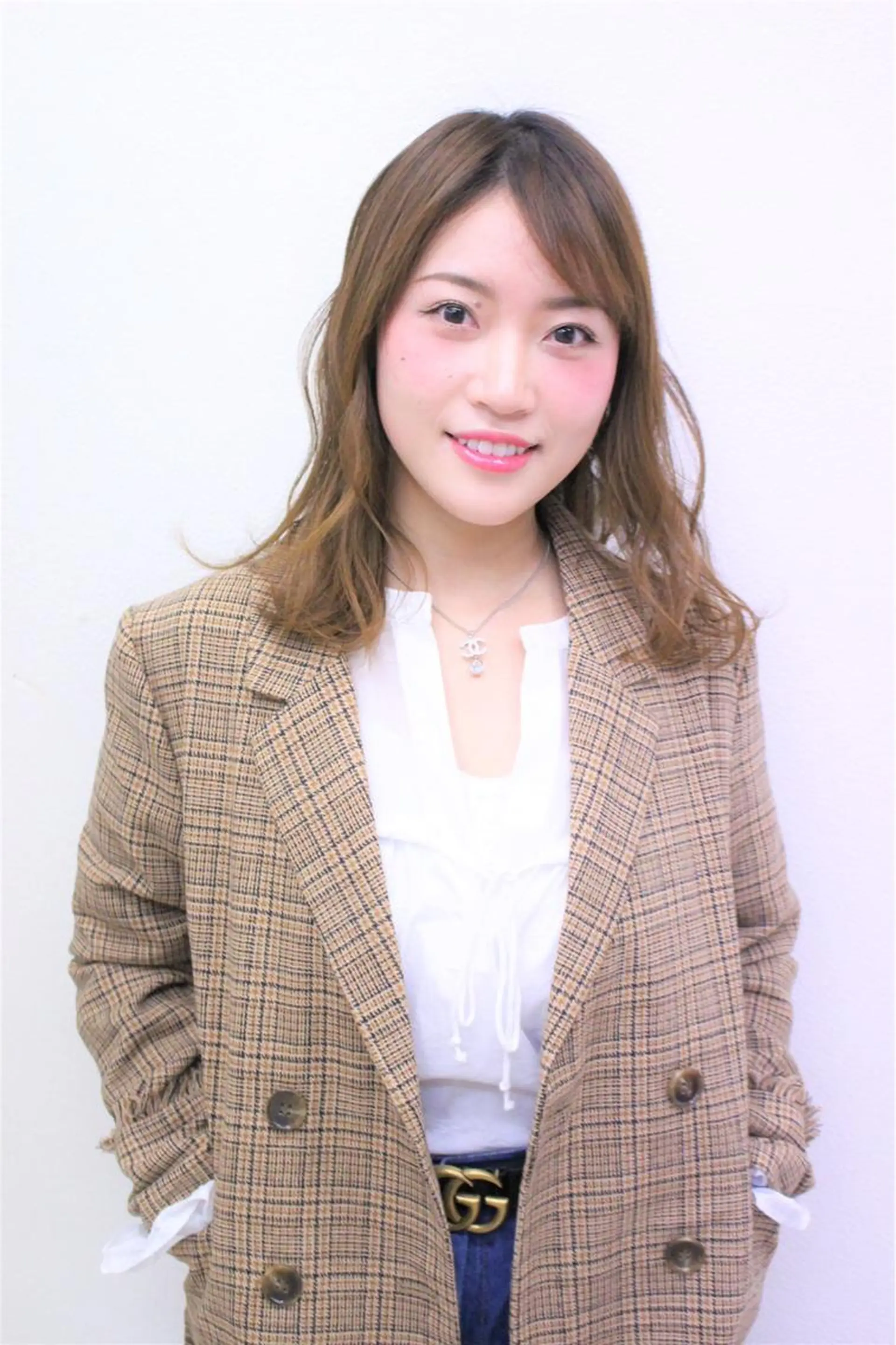 セミロング カラー 本間 隼人のヘアスタイル