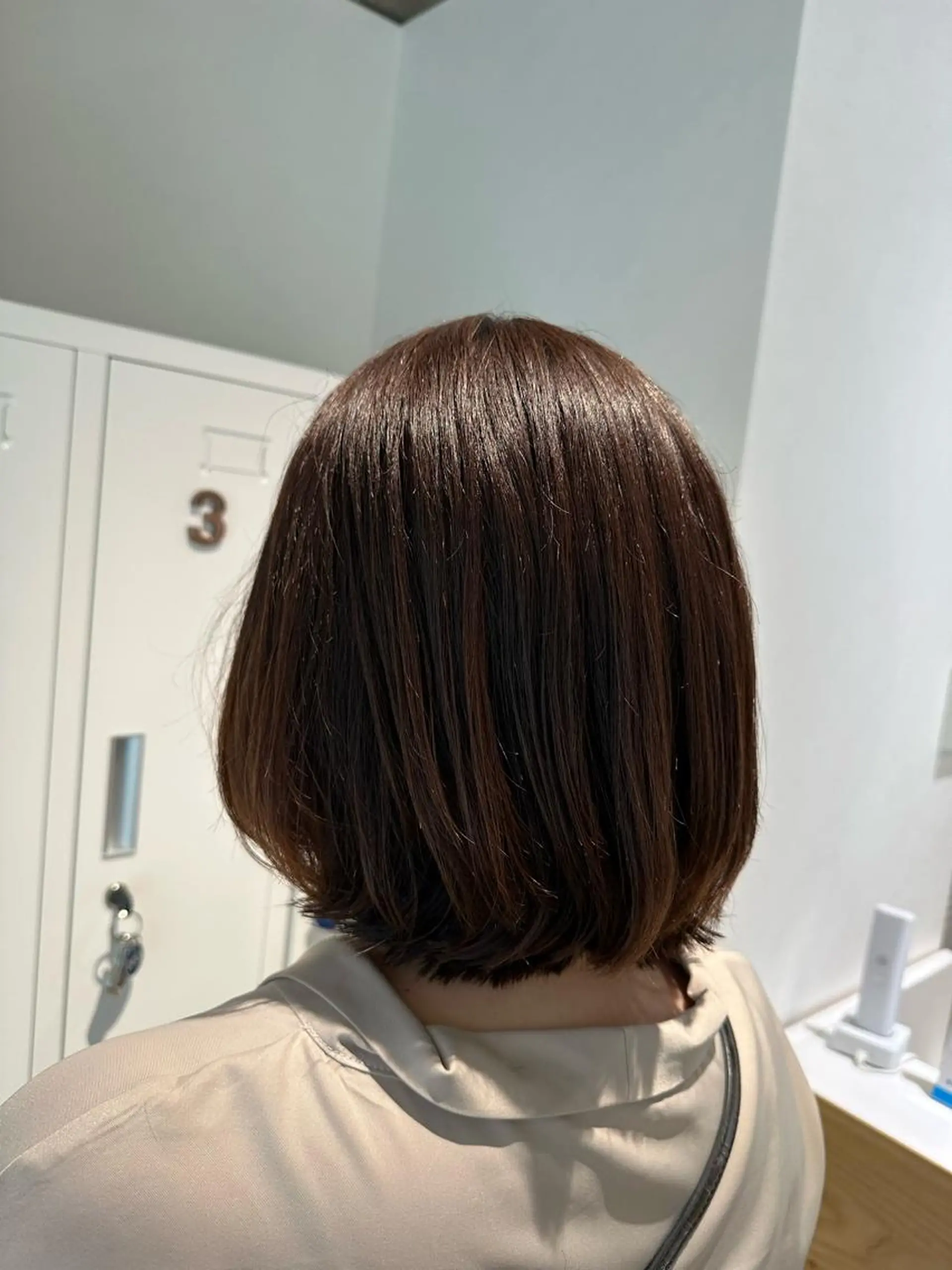 ミディアム ボブ カット Annie 吉田 裕美のヘアスタイル