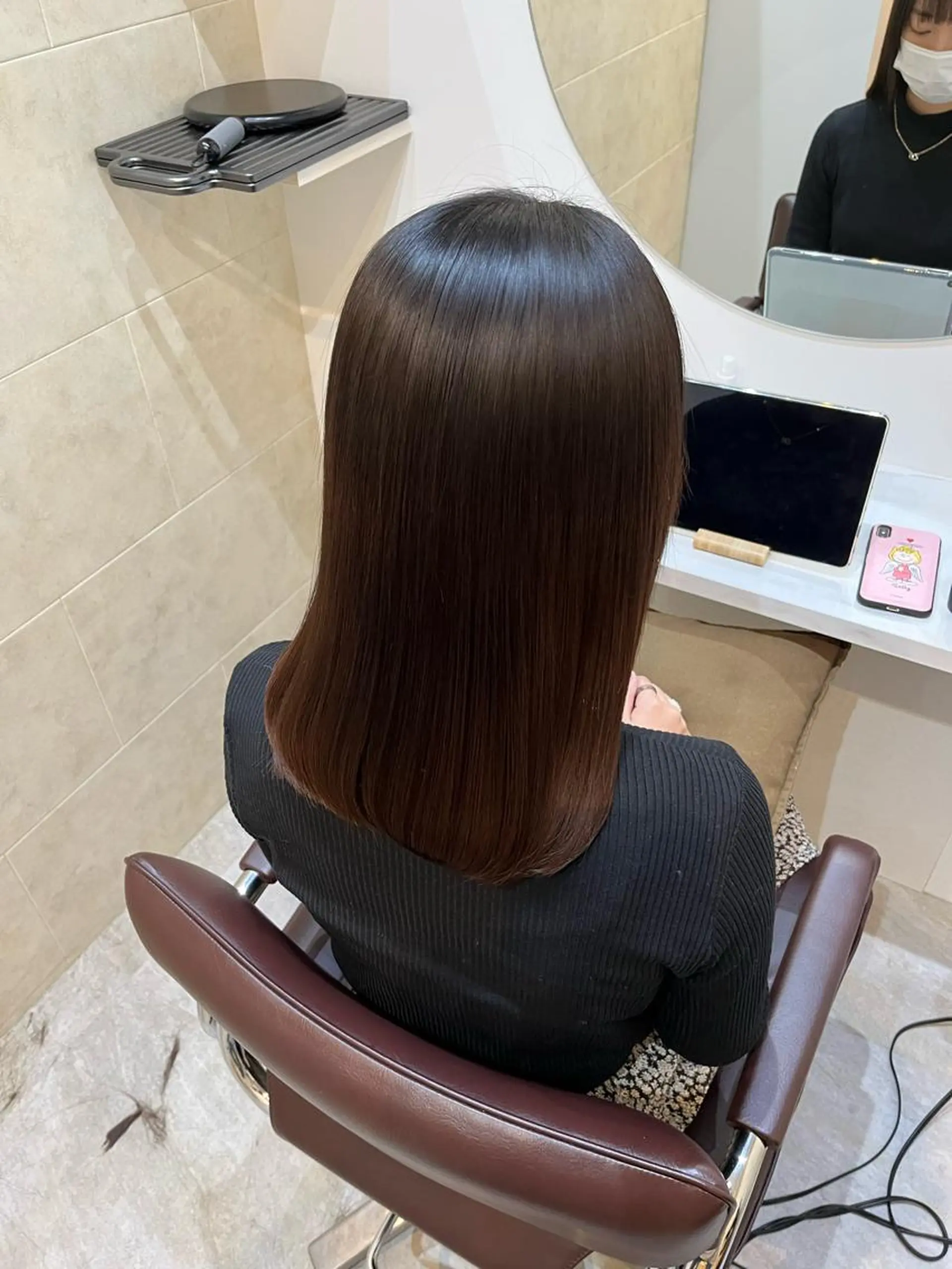 セミロング カット ヘアカラー トリートメント 【髪質改善　艶髪】 布川　莉穂のヘアスタイル