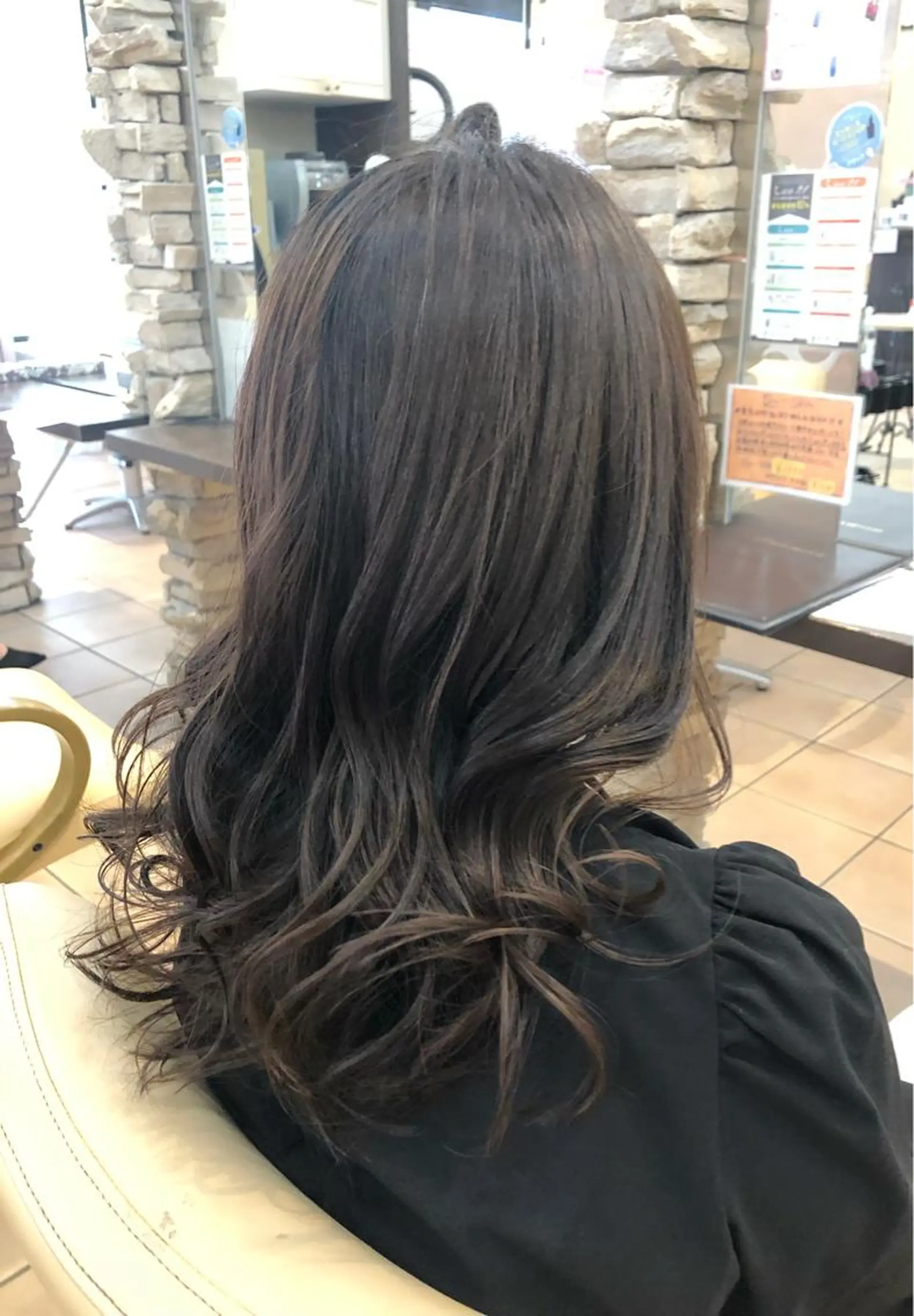 ロング パーマ 地毛風ストレート ⚡️下ノ村柊斗⚡️のヘアスタイル