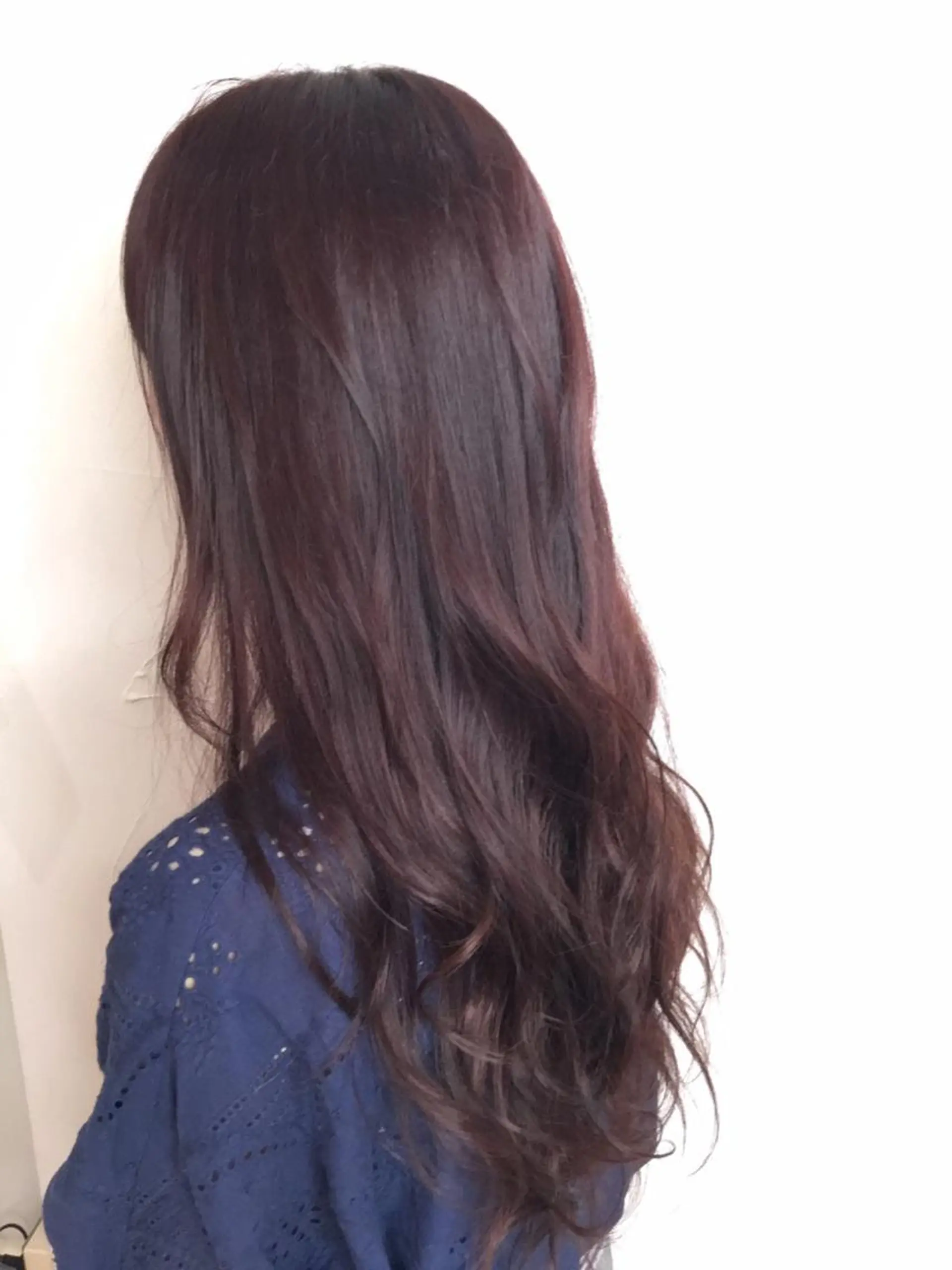 ロング カラー 渡部凌我 小顔ウルフ ハイトーンカラーのヘアスタイル