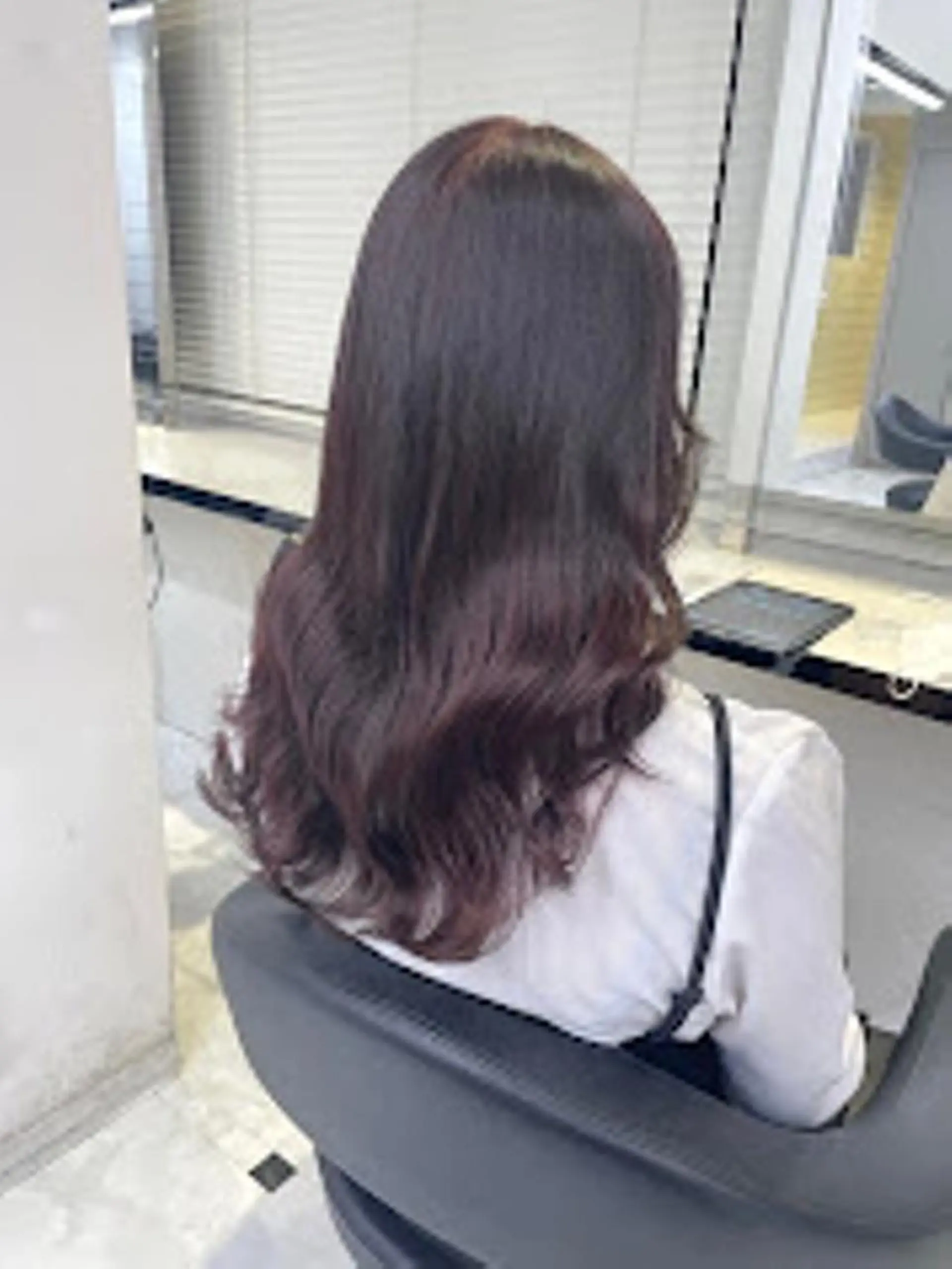 カラー 🪞［公式］ UNITED横浜🪞のヘアスタイル