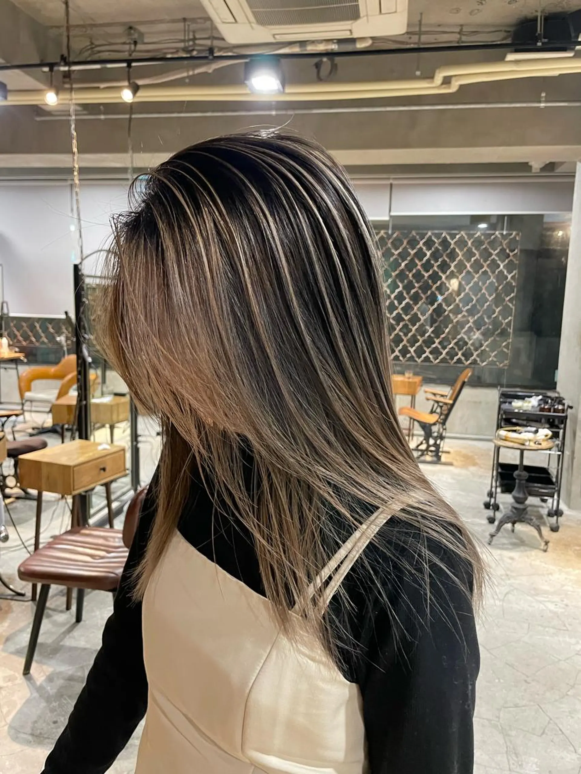 セミロング カラー ヘアアレンジ バレイヤージュ レイヤーカット ヘアカラー トリートメント ヘアセット 美髪/透明感/レイヤ ーTATSUKI☘️のヘアスタイル