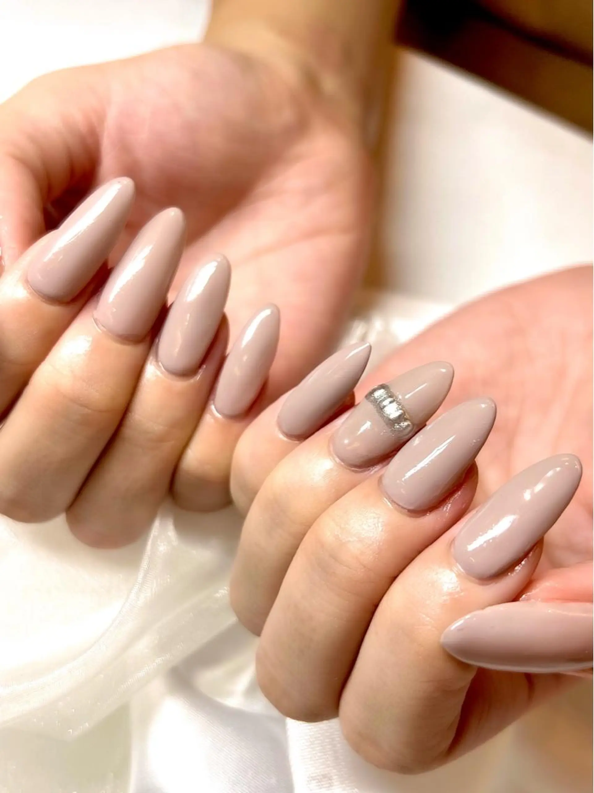 ネイル アートネイル オーロラネイル ジェルネイル 韓国ネイル ロングネイル ハンドネイル clover nailのネイルデザイン