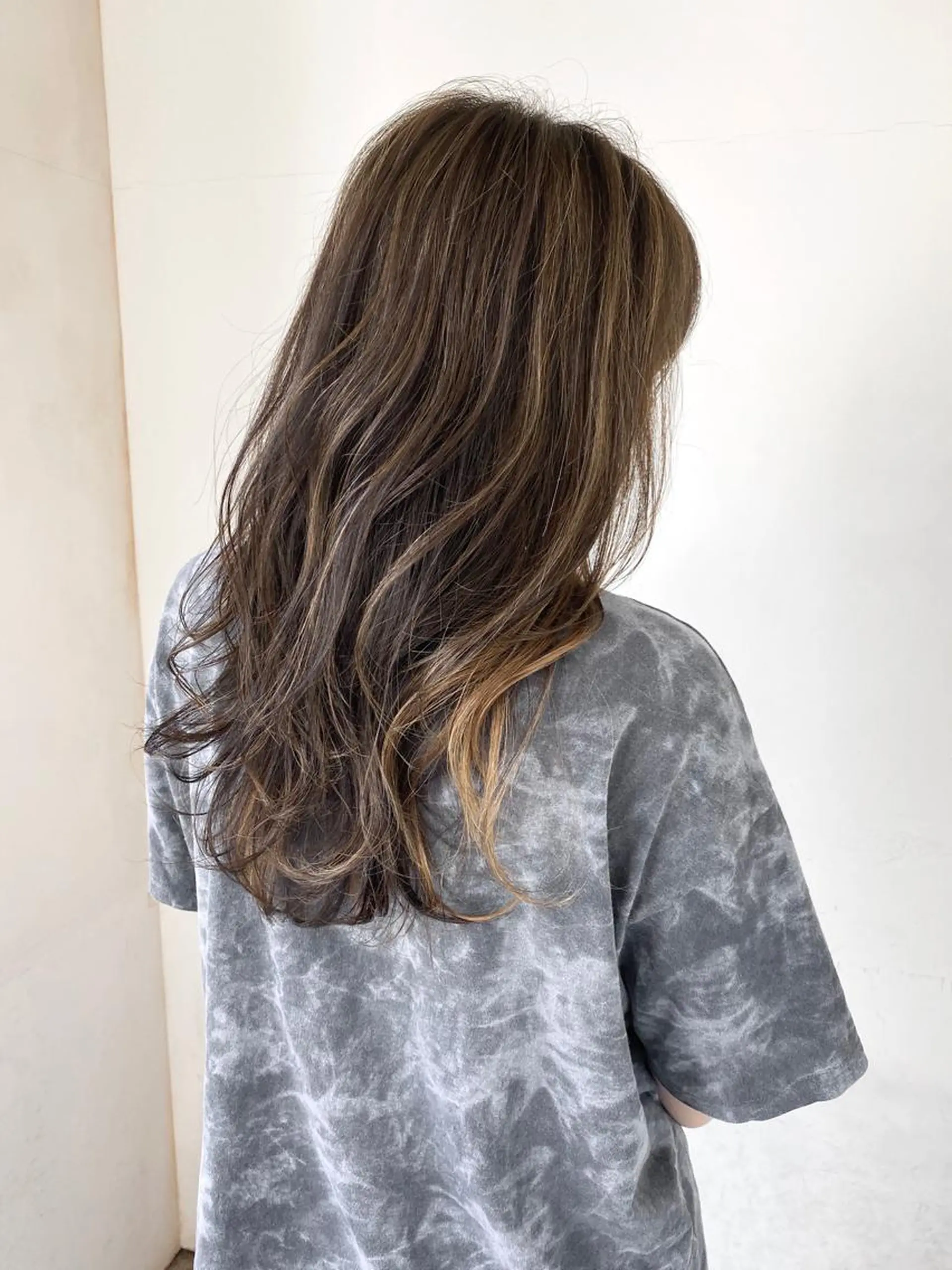 ロング 顔まわりカット🌟 くびれヘア/寺門遥輝のヘアスタイル