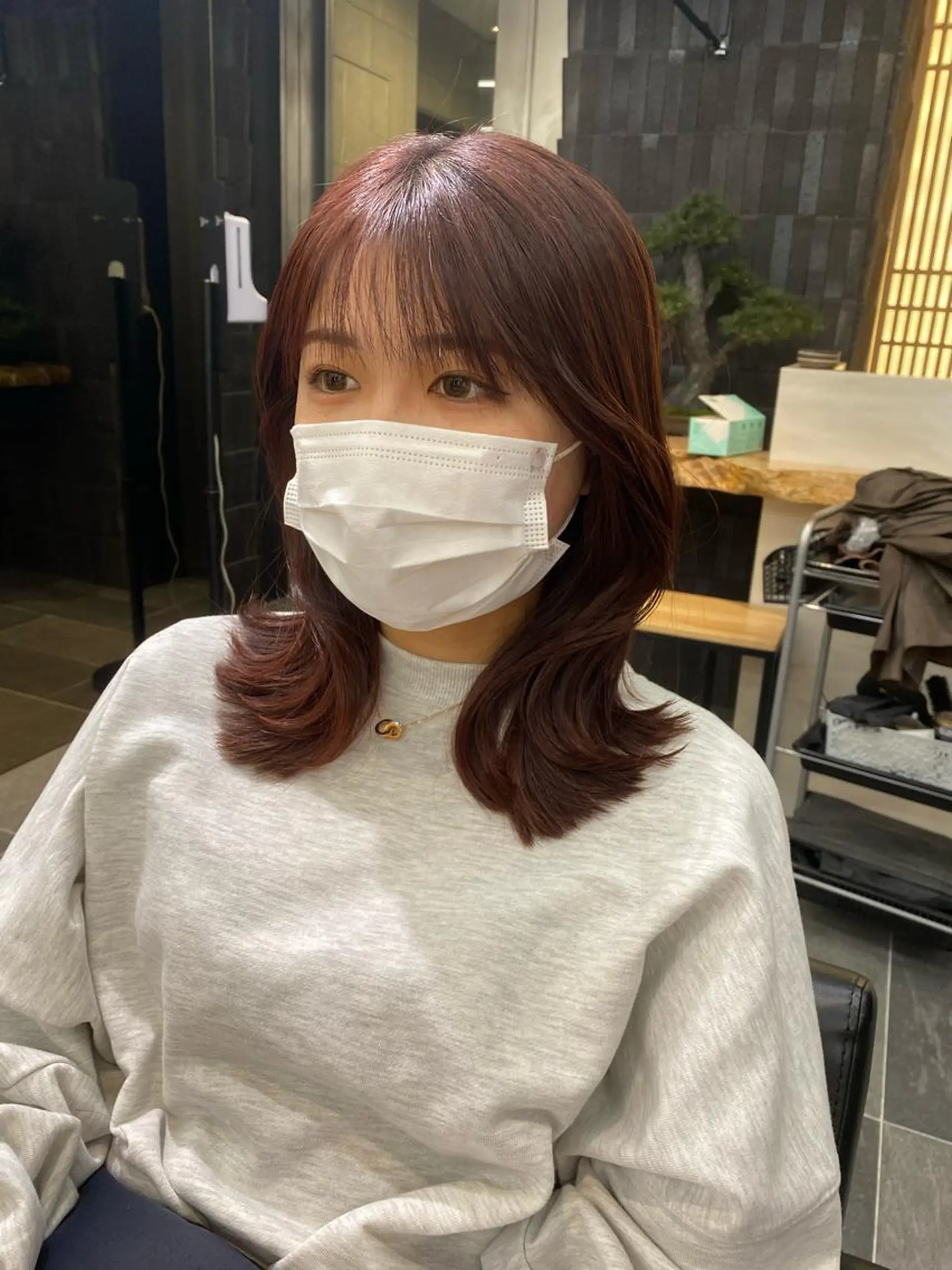 セミロング カラー ピンクカラー くびれヘア ♡レイヤーカット れお♡のヘアスタイル