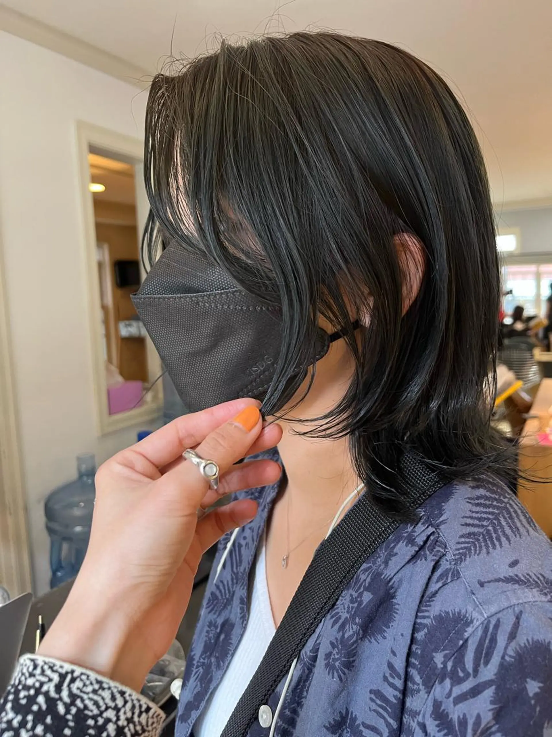 ミディアム カラー eri kinjoのヘアスタイル
