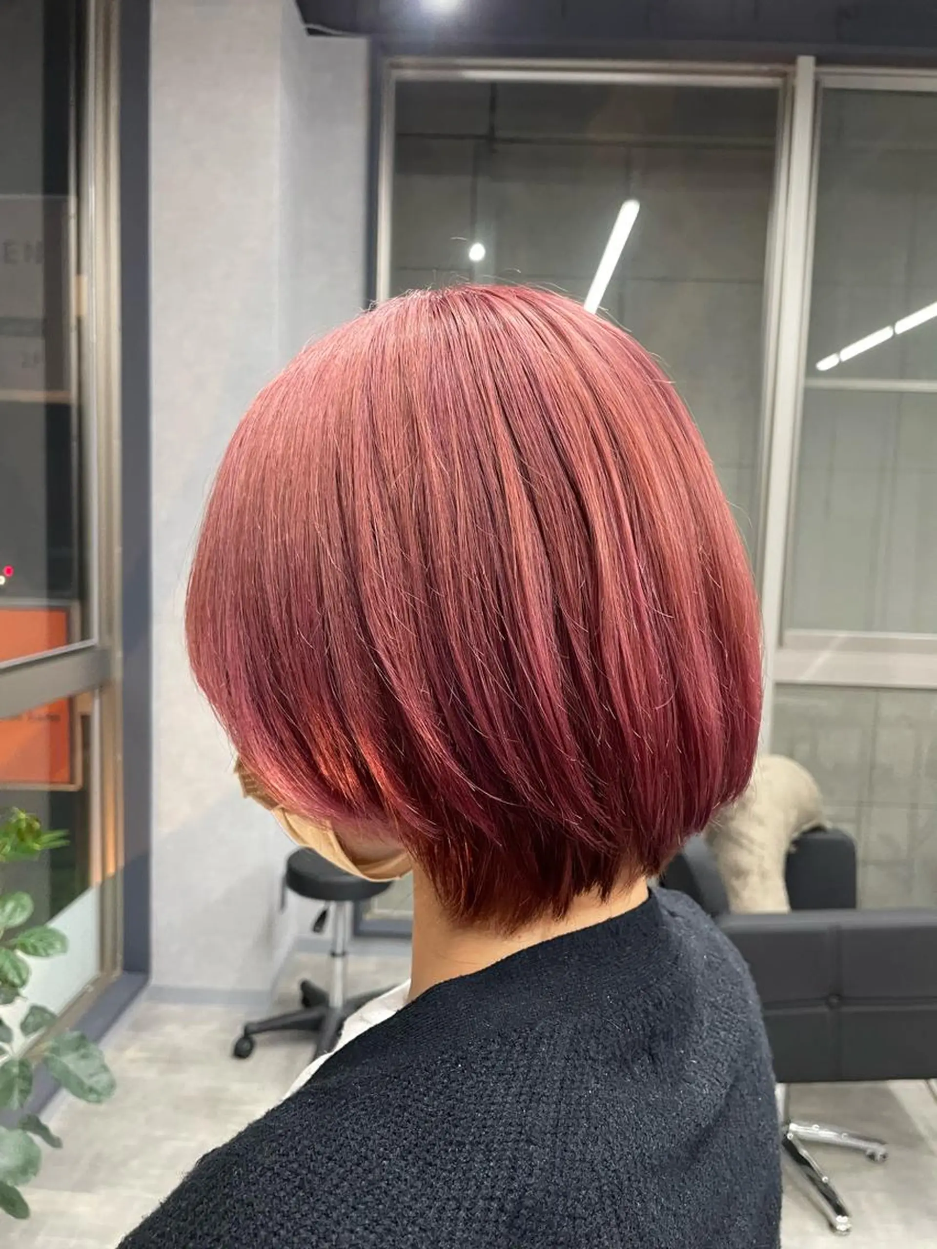 ショート カラー ピンクカラー 朝倉 海斗のヘアスタイル
