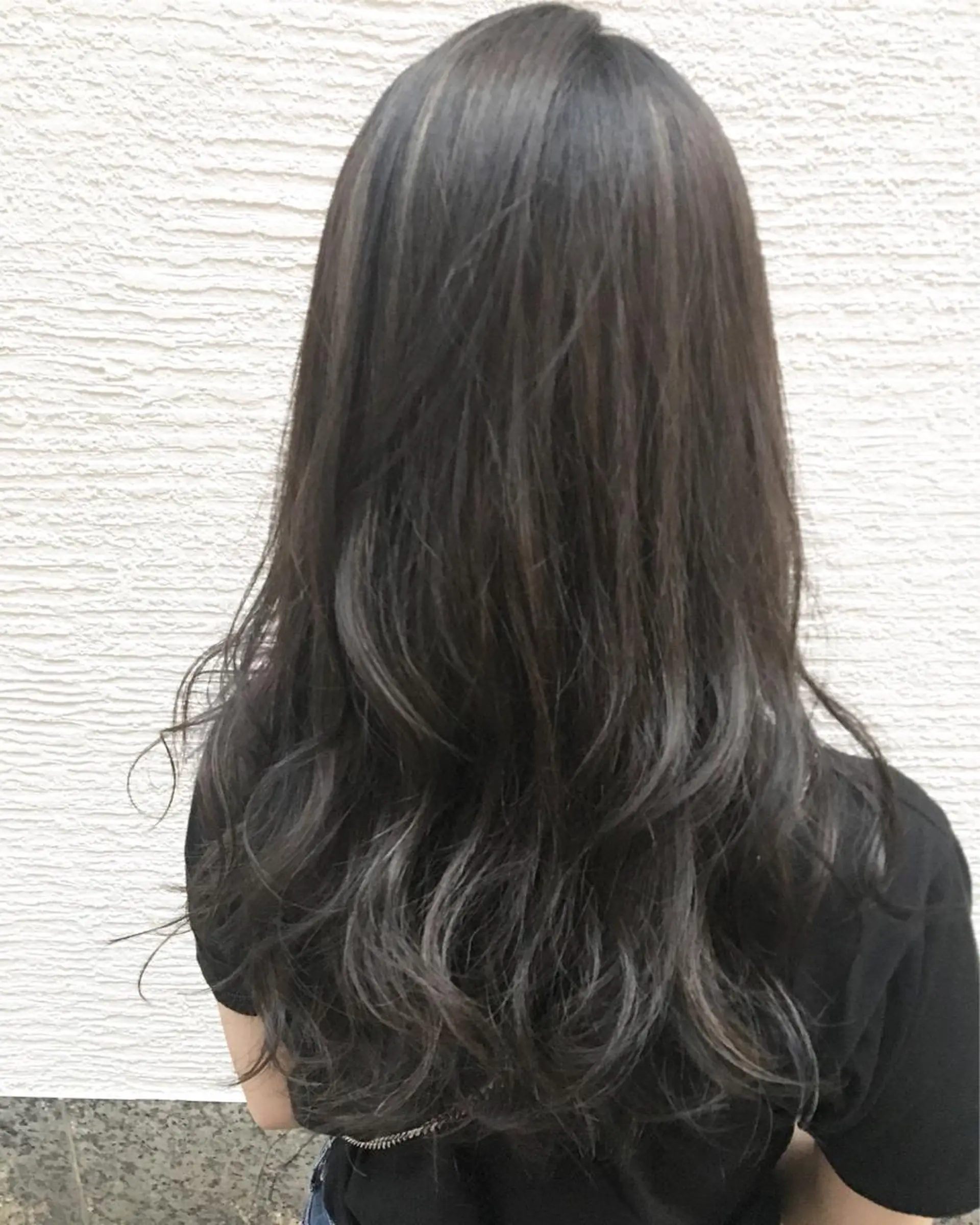 セミロング カラー OFF YUYAのヘアスタイル