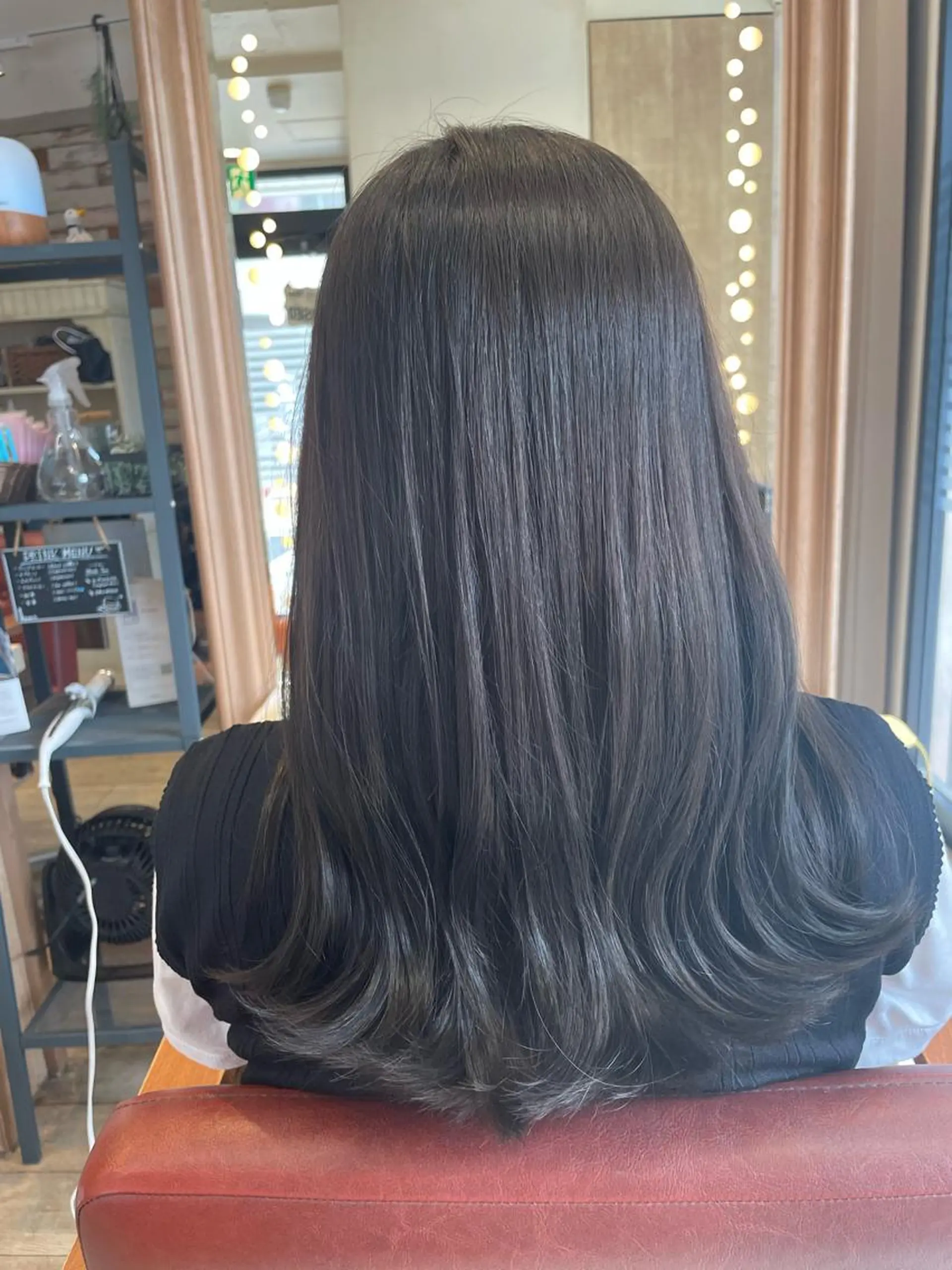 セミロング アッシュ ✨横須賀髪質改善✨️ 加藤 百音のヘアスタイル