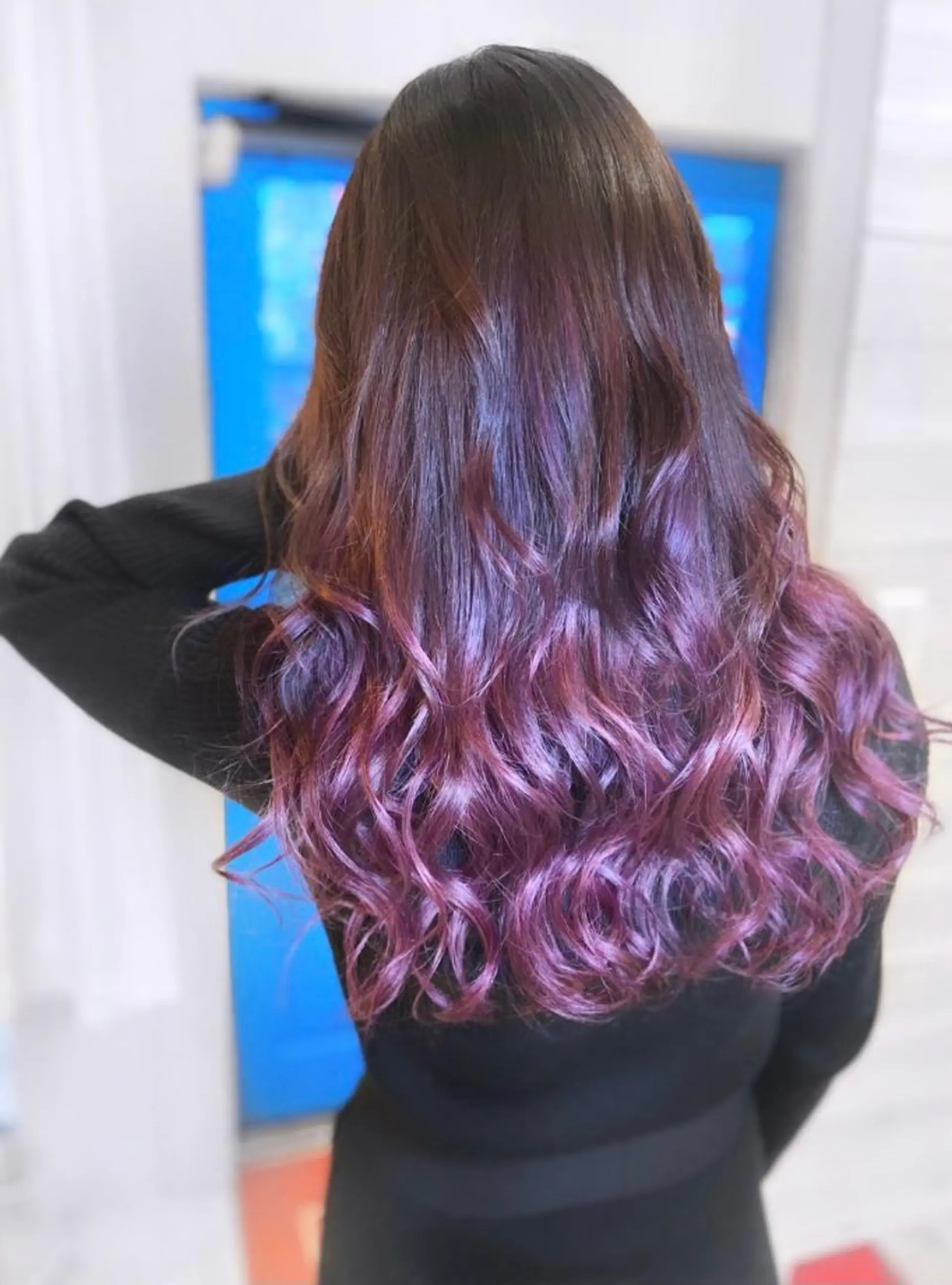 ロング カラー ヘアアレンジ グラデーションカラー ラベンダーカラー パープルカラー ヘアカラー トリートメント 次世代シールエクステ 錦糸町 小泉 朋之のヘアスタイル