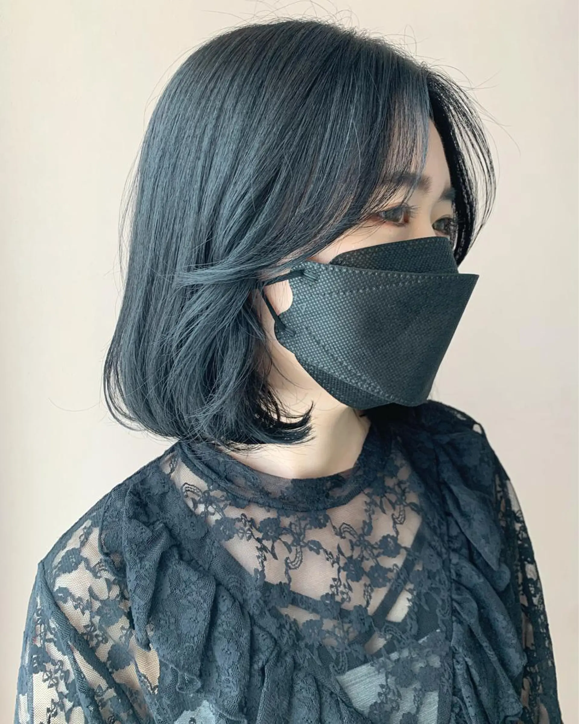 ミディアム カラー 黒髪 グレーブラック ボブ 韓国風ヘア hub hair レイヤー/透明感のヘアスタイル