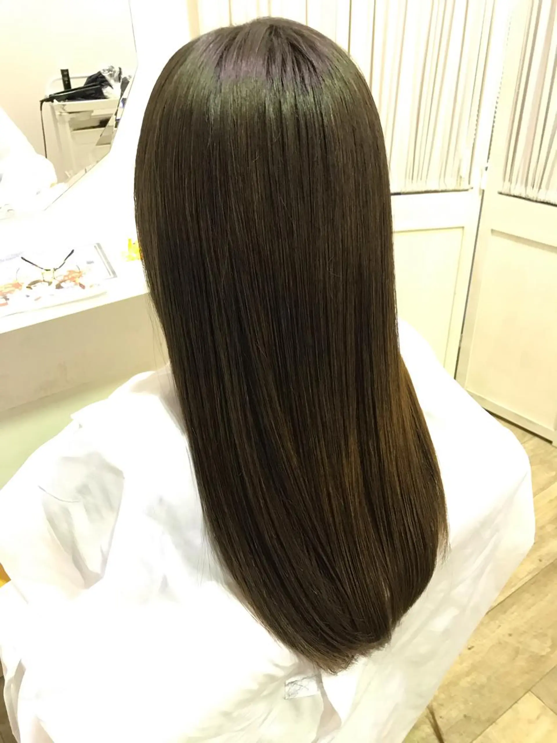 ロング 佐々木 浩之のヘアスタイル